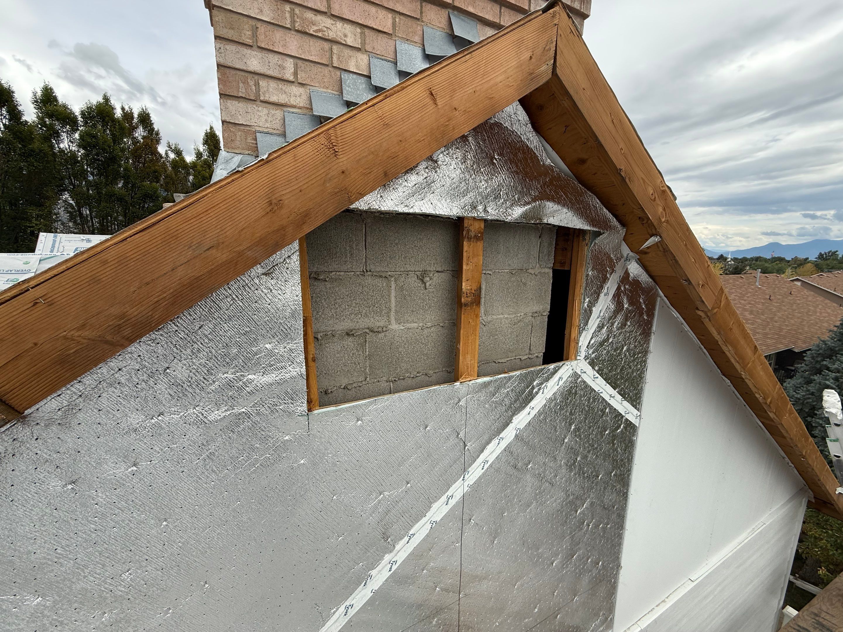 Orem | Custom Hardie Mixed Siding | Arctic White by Ideal Siding Utah