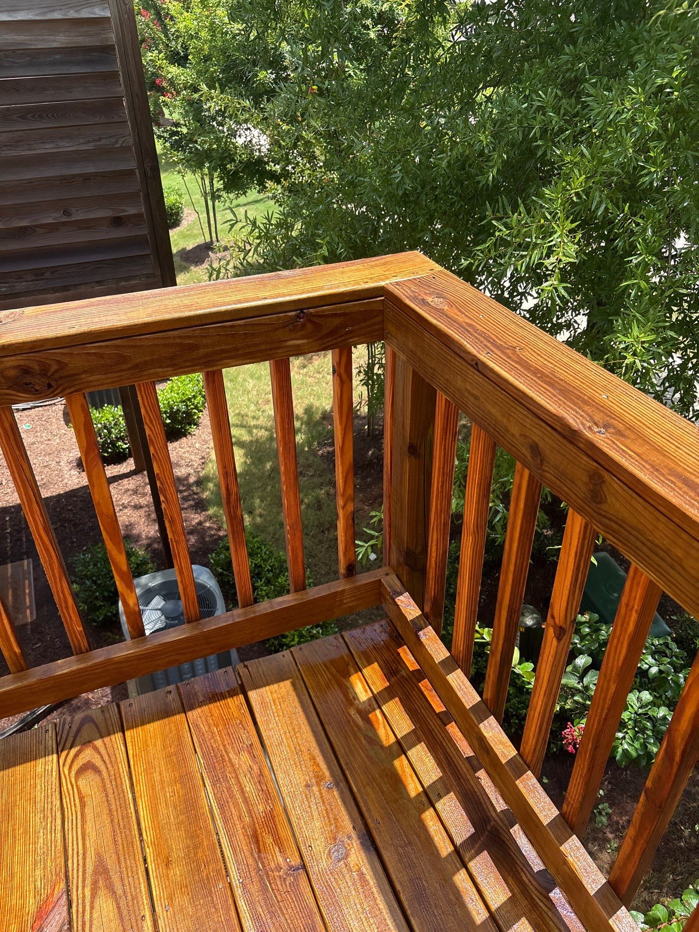 Wood Deck using Wood Sealent by DuraSeal