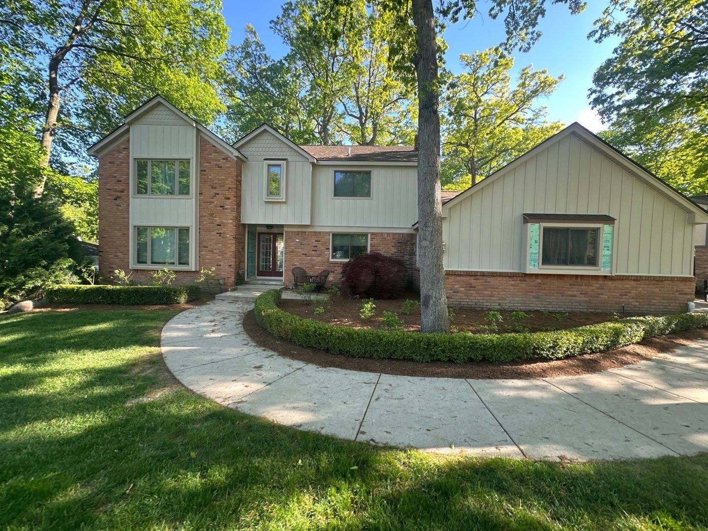 Siding Installation using Alside Monterey Sand by 180 Contractors