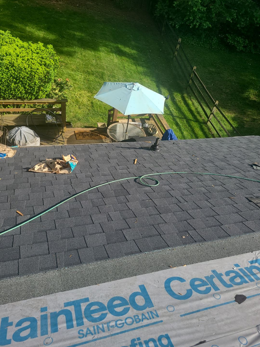 Burke: CertainTeed Landmark Designer Shingles in Moire Black by RM Banning, Inc.