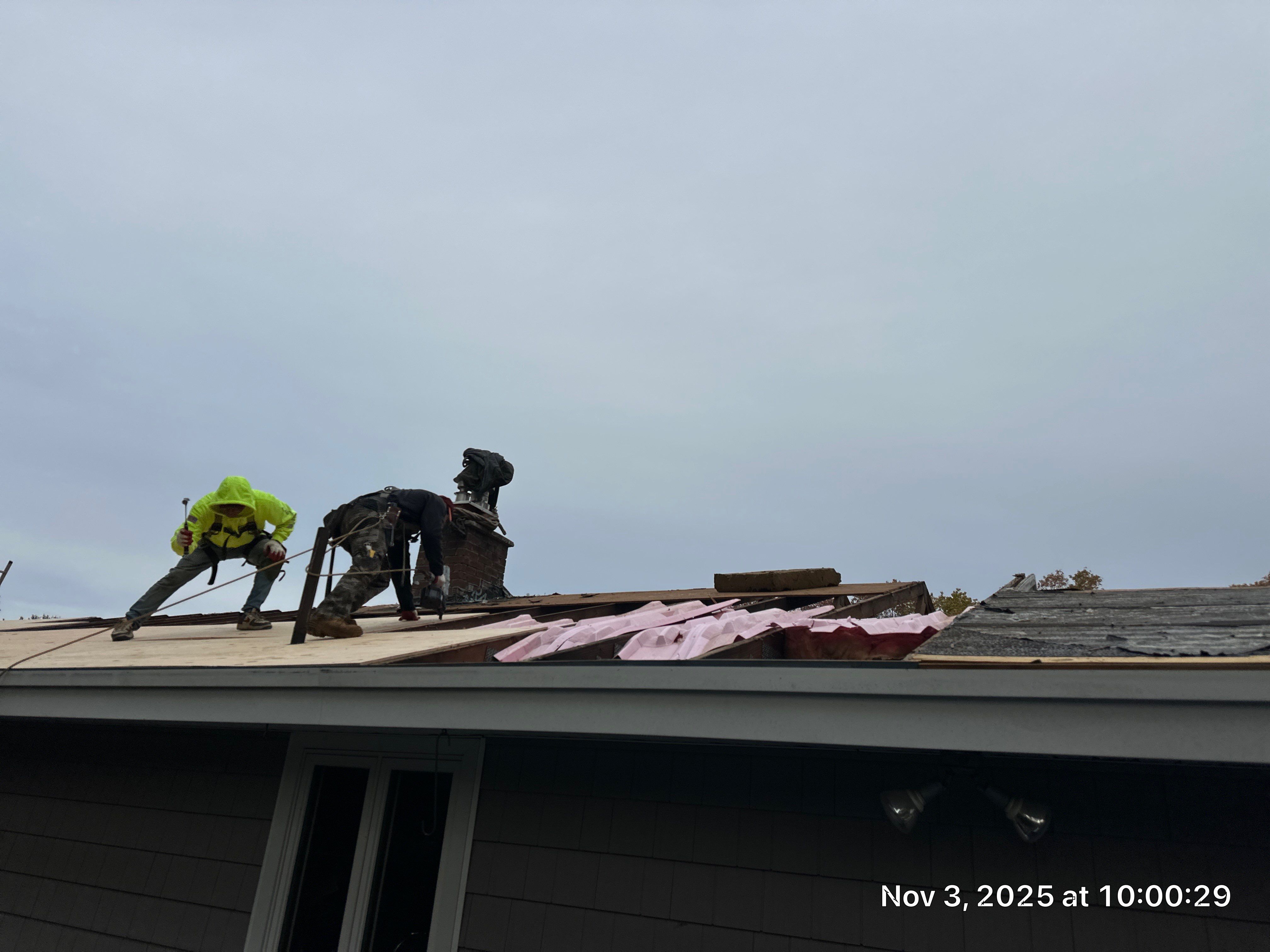 Chelmsford Complete Roof Replacement in Onyx Black with Balanced Ventilation by Mighty Dog Roofing of Greater Middlesex County