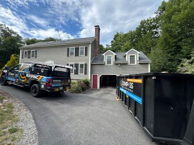 Roof Replacement Near Bedford Village Inn in Bedford, NH | Owens Corning Estate Gray