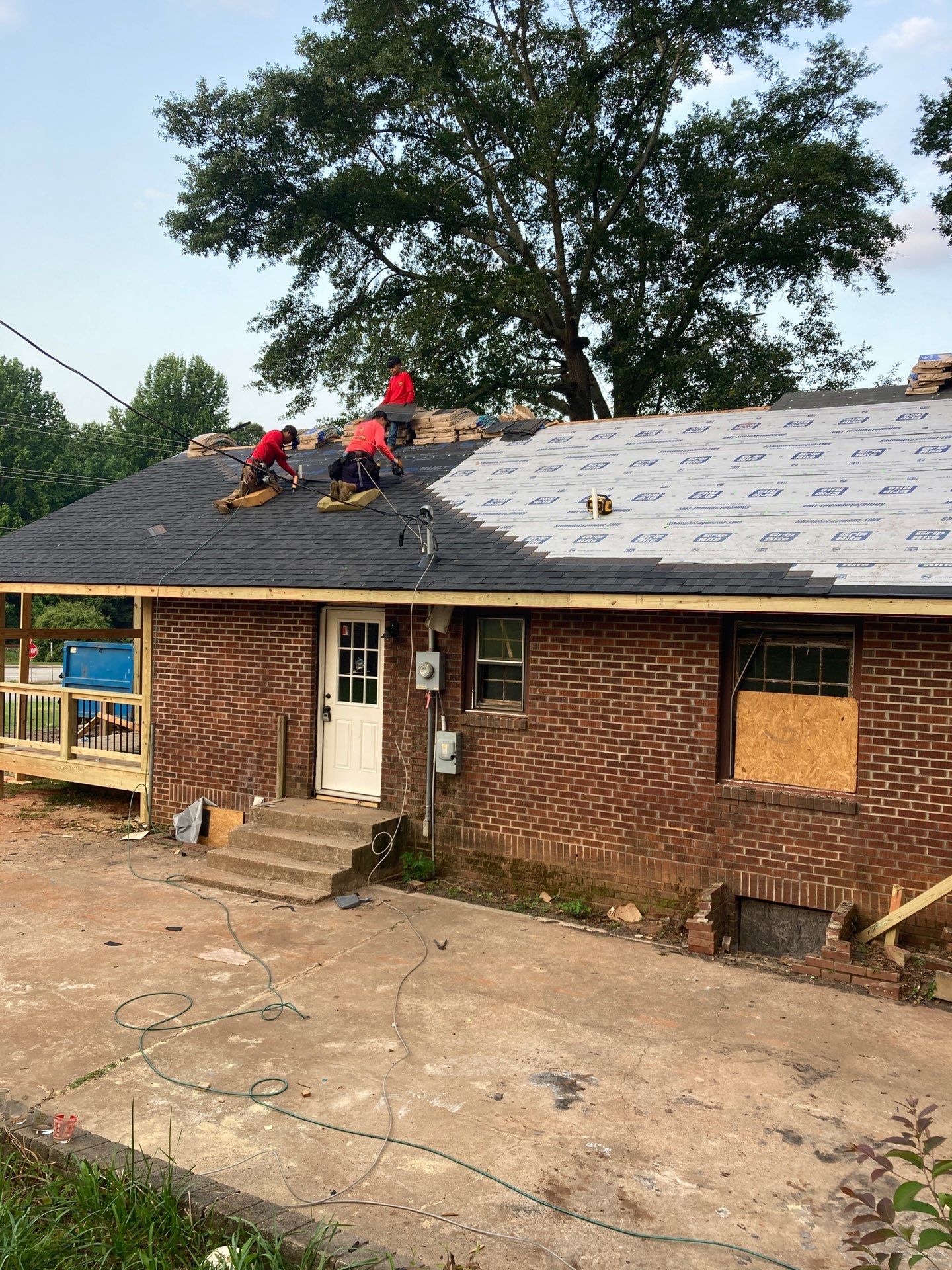 Project in Seneca by Roofsters
