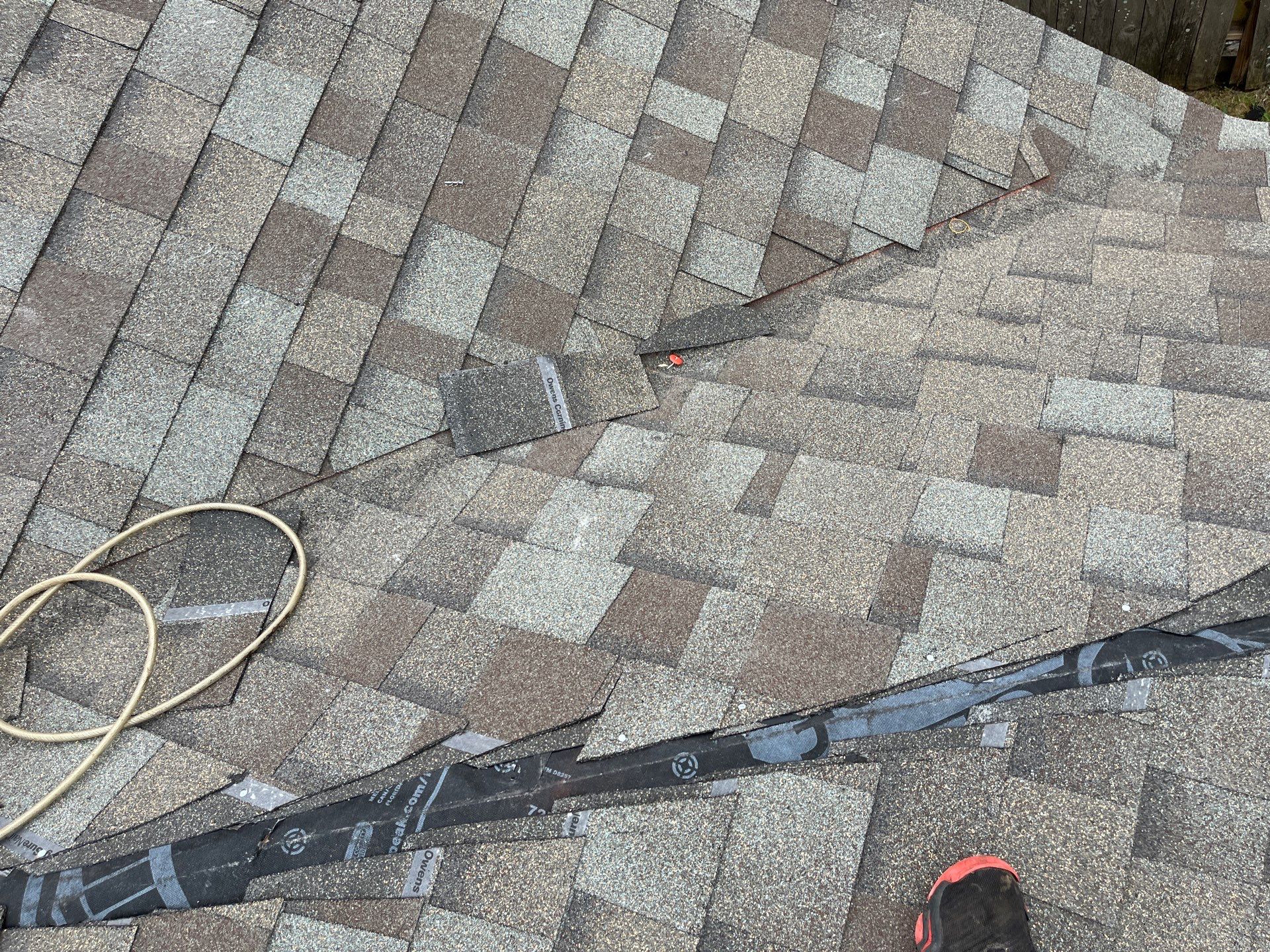 Residential Roofing Installation using Owen's Corning Duration (Lifetime) Shingles by Roof Repair Company