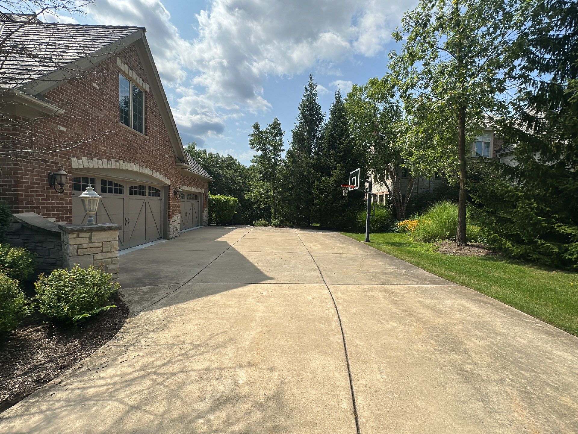 Brick paver clean, sand and seal.  using Surebond SB-1300 by Northern Power Washing LLC.
