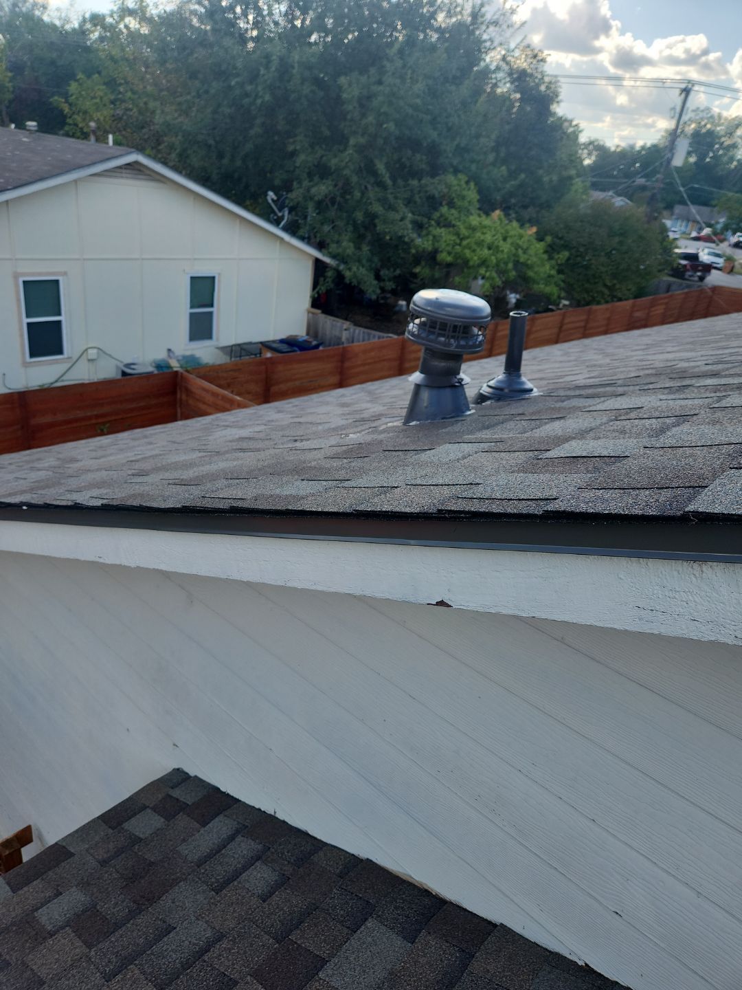 Driftwood - Owens Corning TruDefinition Duration by RoofsOnly.com