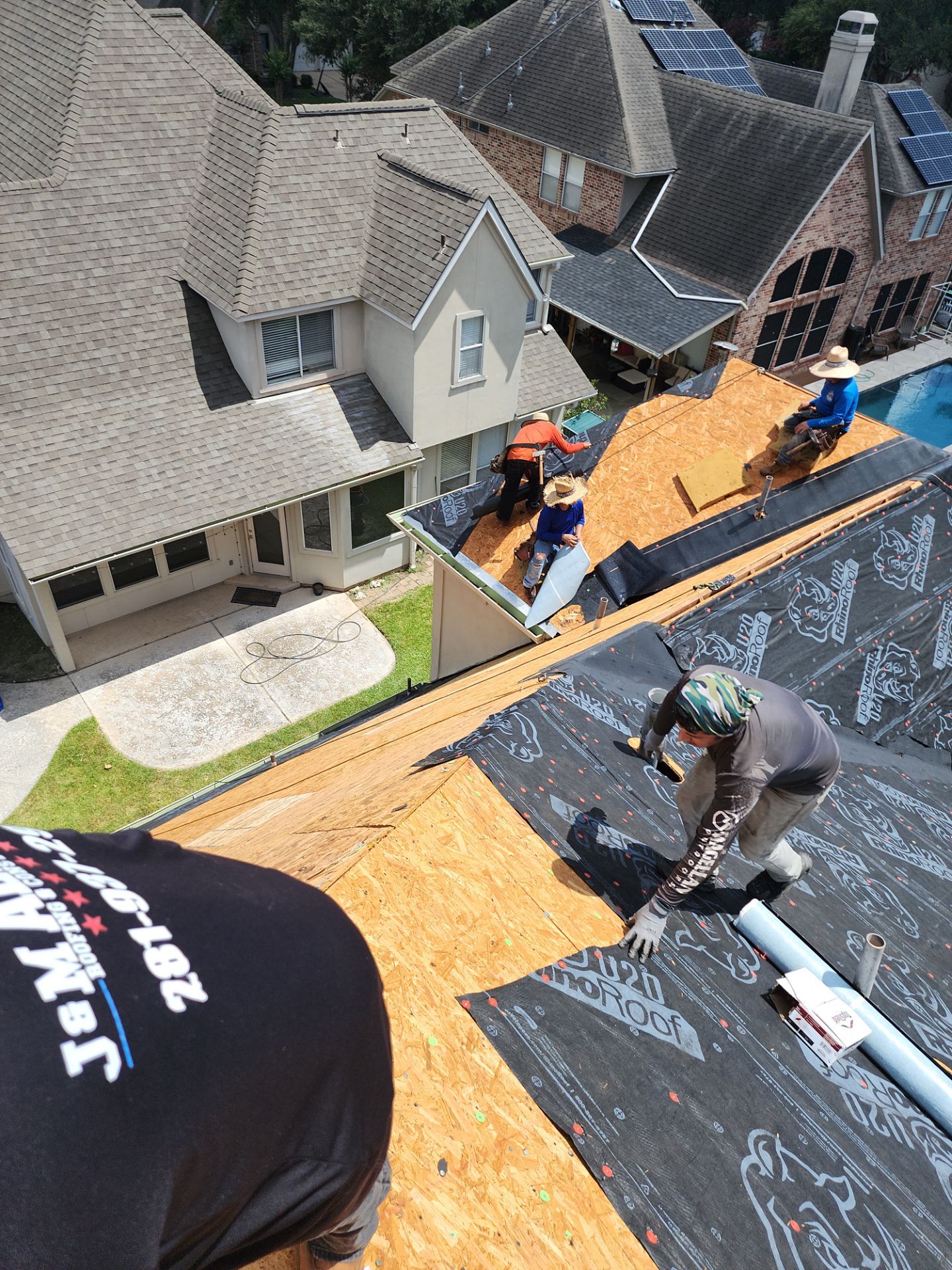 Residential Roofing Installation using Owen's Corning Duration (Lifetime) Shingles by Roof Repair Company
