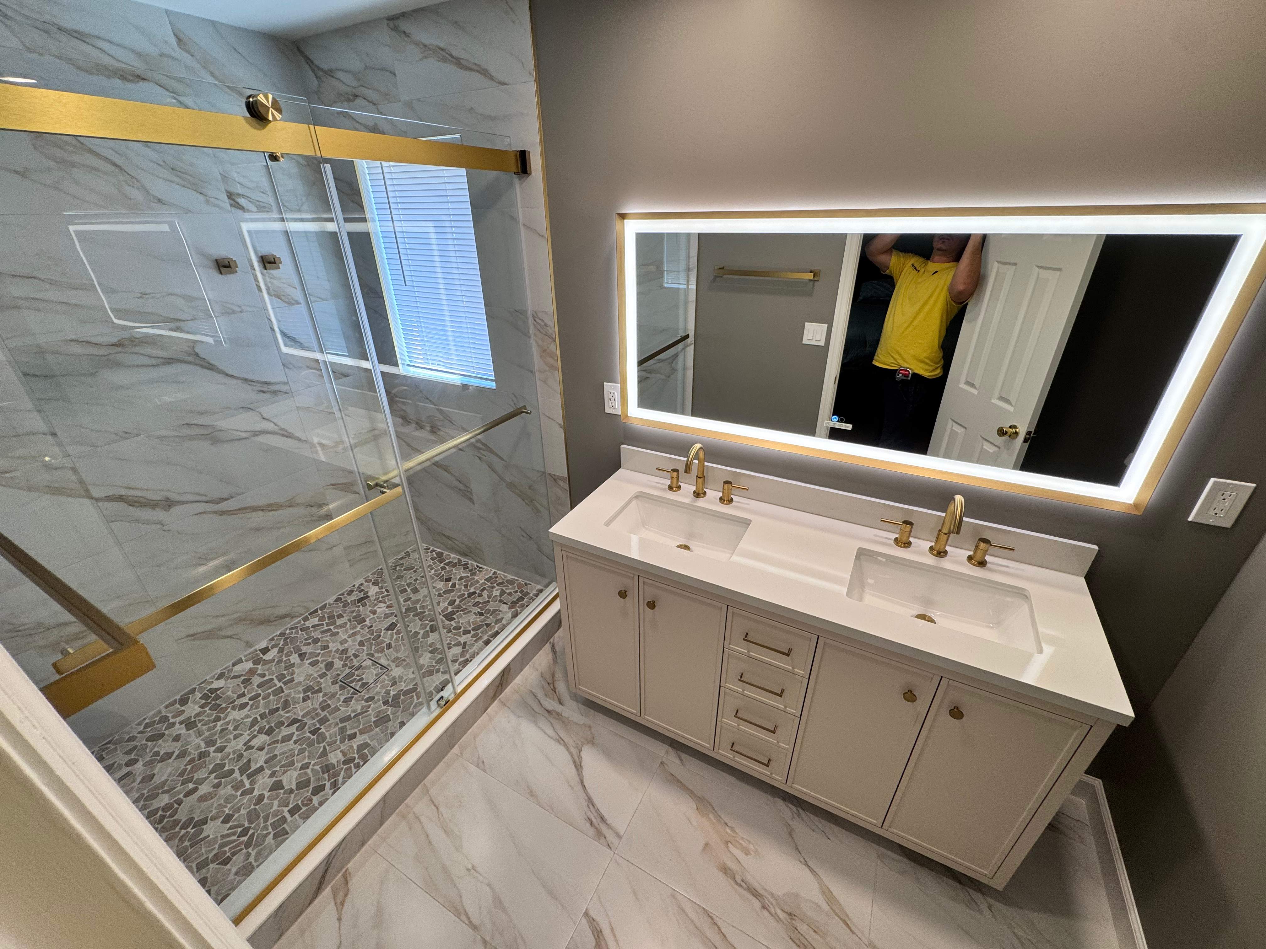 Master bathroom remodel by Prudencio