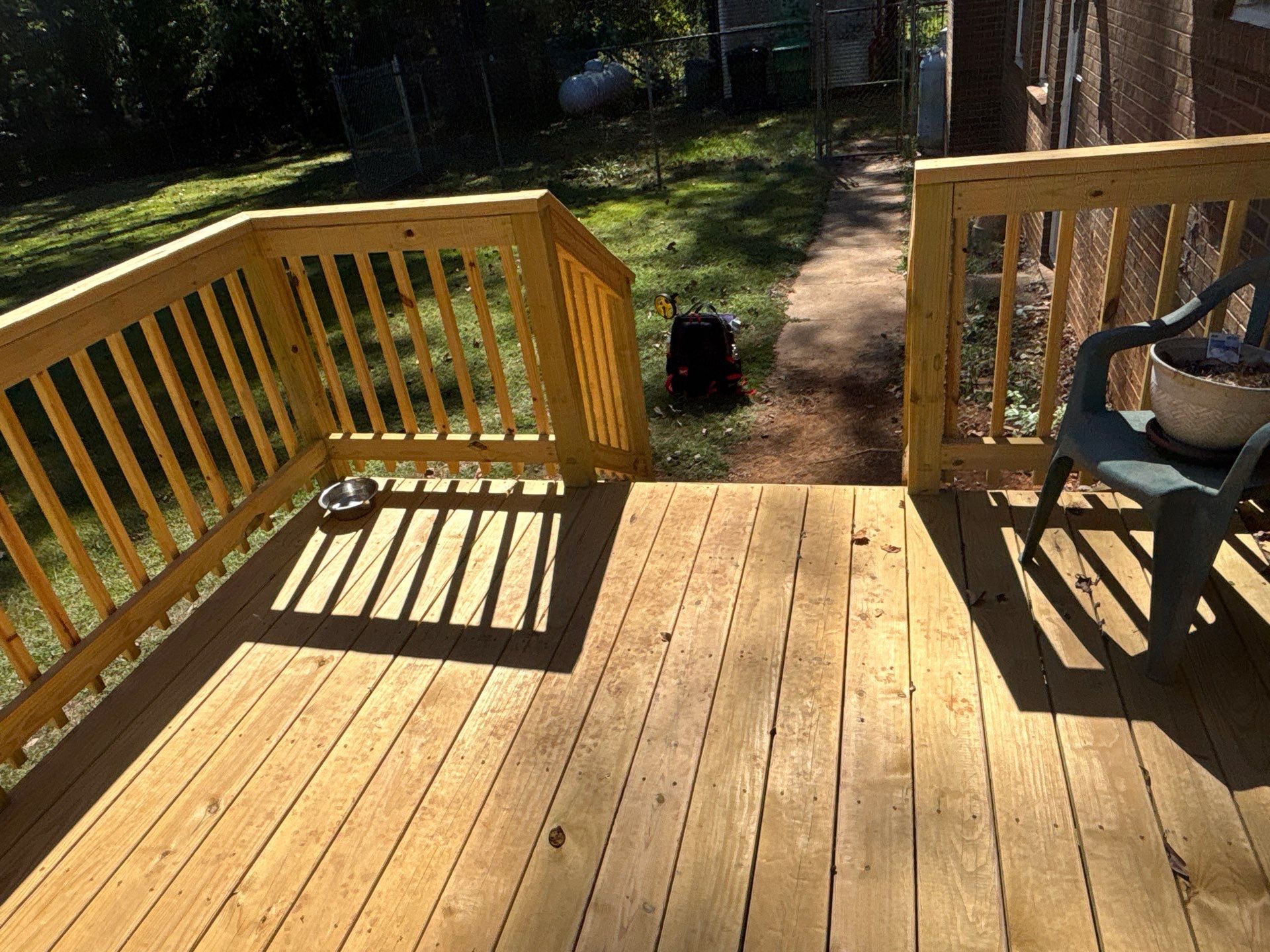 Wood Deck using Wood Sealant by DuraSeal
