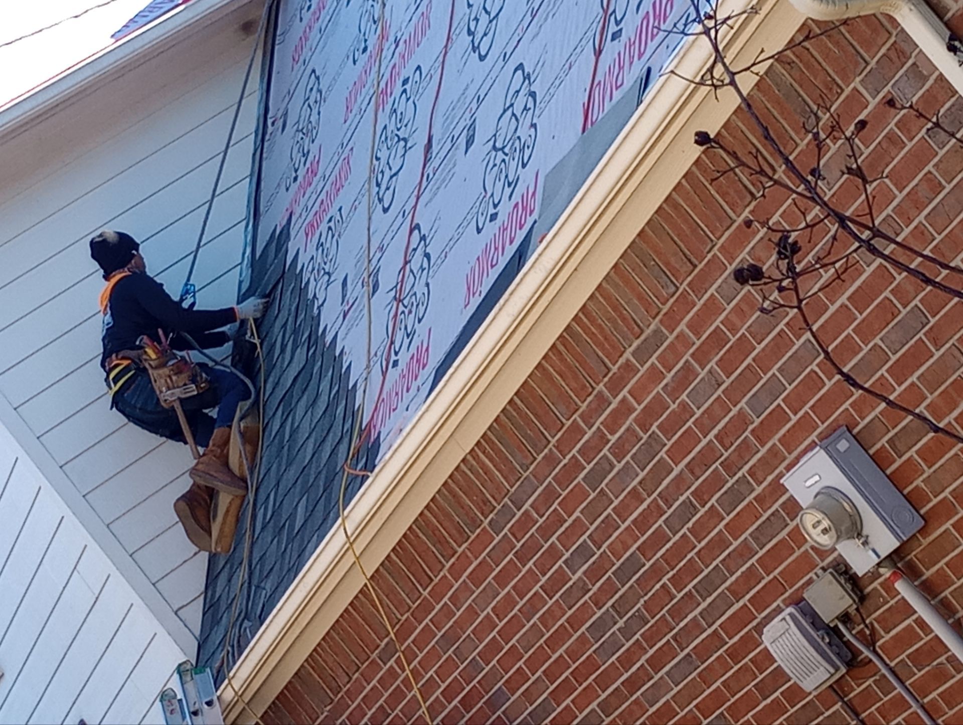 Residential Roofing Installation using Owen's Corning Duration (Lifetime) Shingles by Roof Repair Company