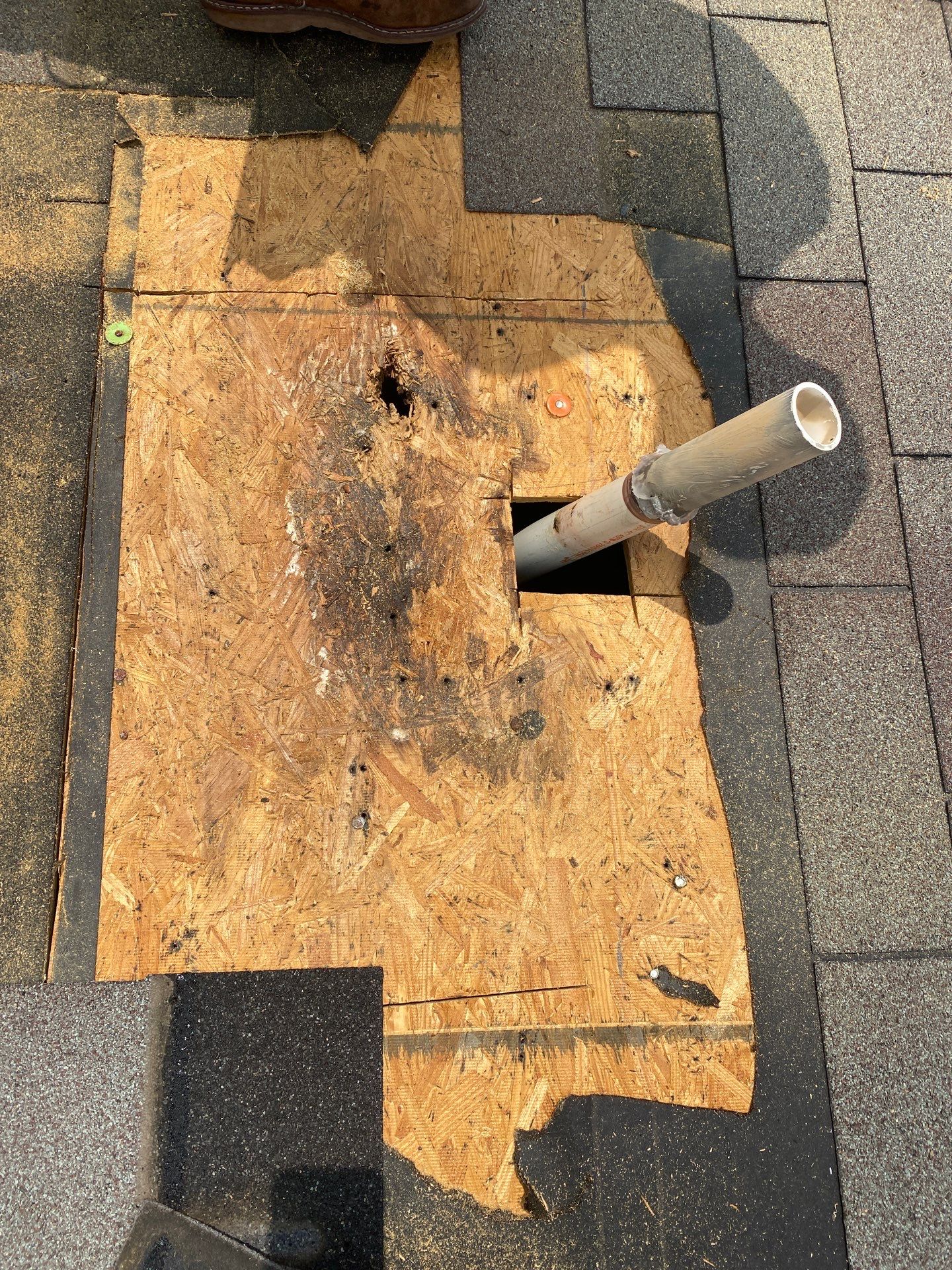Hail Damage using Owen's Corning Duration (Lifetime) Shingles by Roof Repair Company