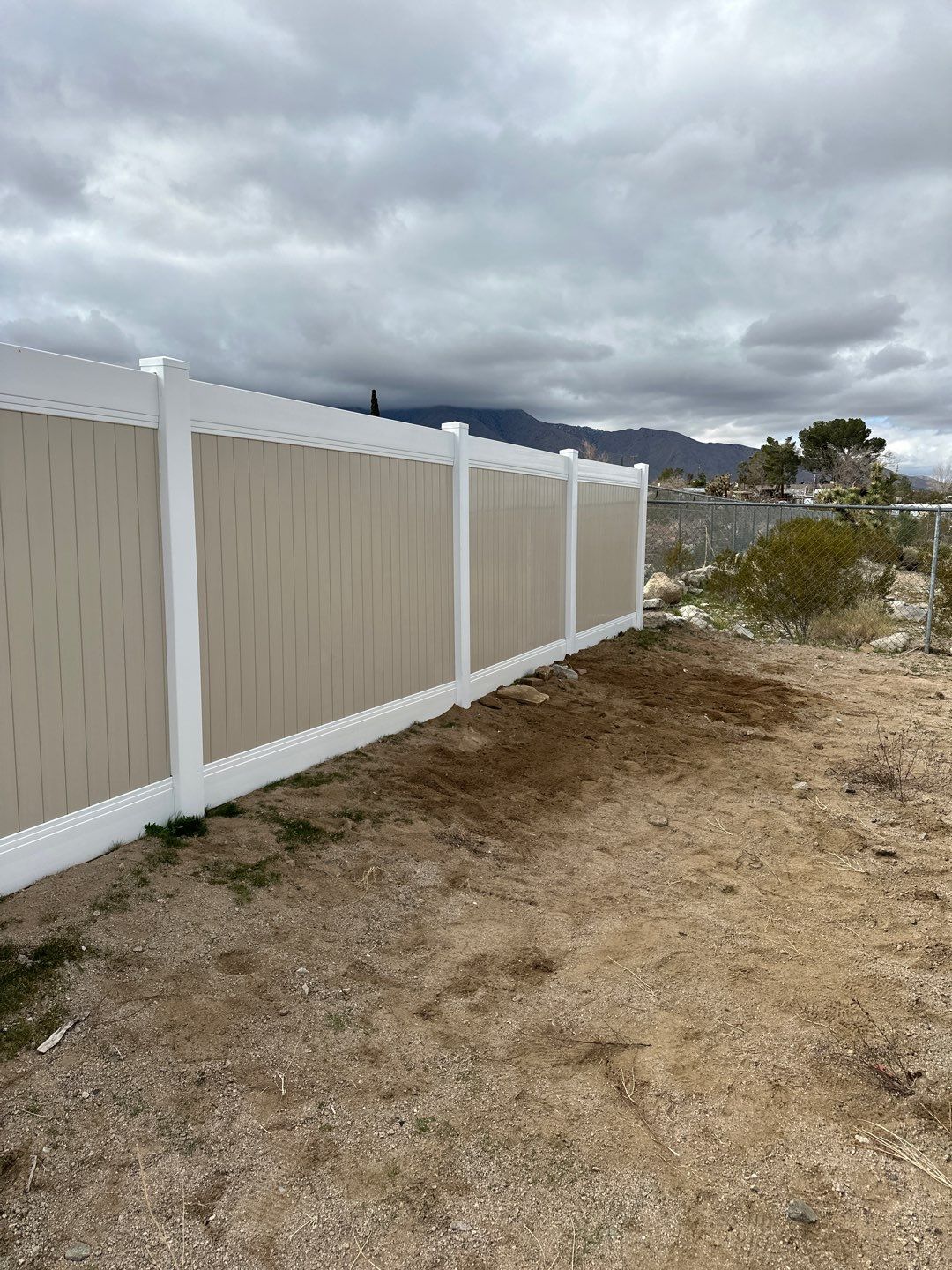Vinyl Repair by Fence Guys Inc. 
