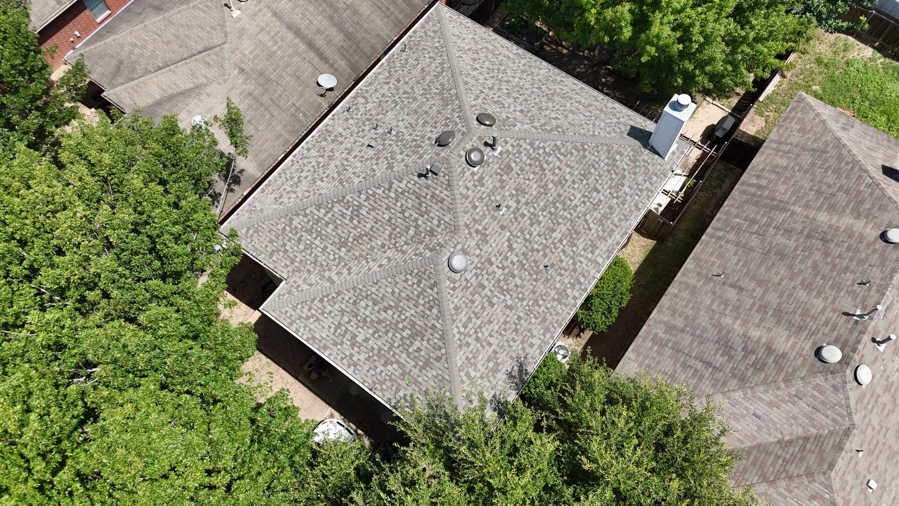 Driftwood - Owens Corning TruDefinition Duration by RoofsOnly.com