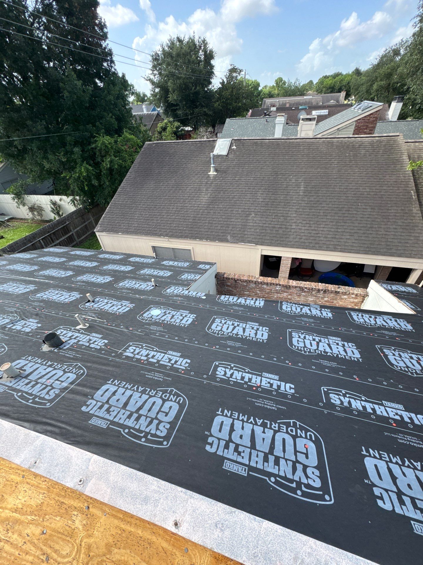 Roof Replacement Houston by Roof Repair Company