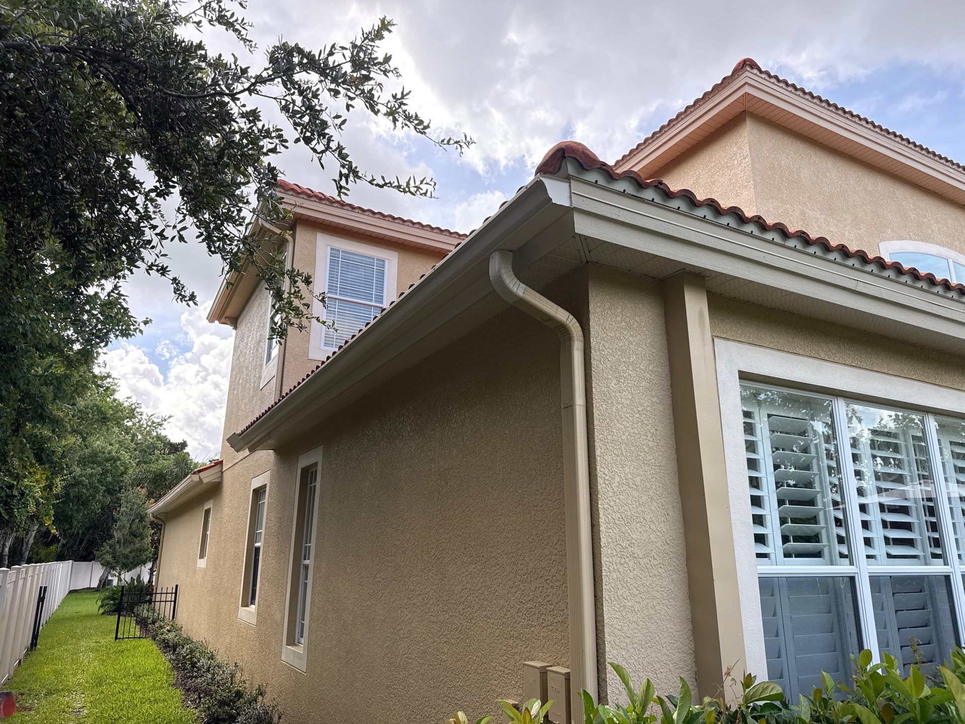 Soft Wash Tile Roof Cleaning in Sonoma Community, Sarasota, FL by Sunshine AquaWash