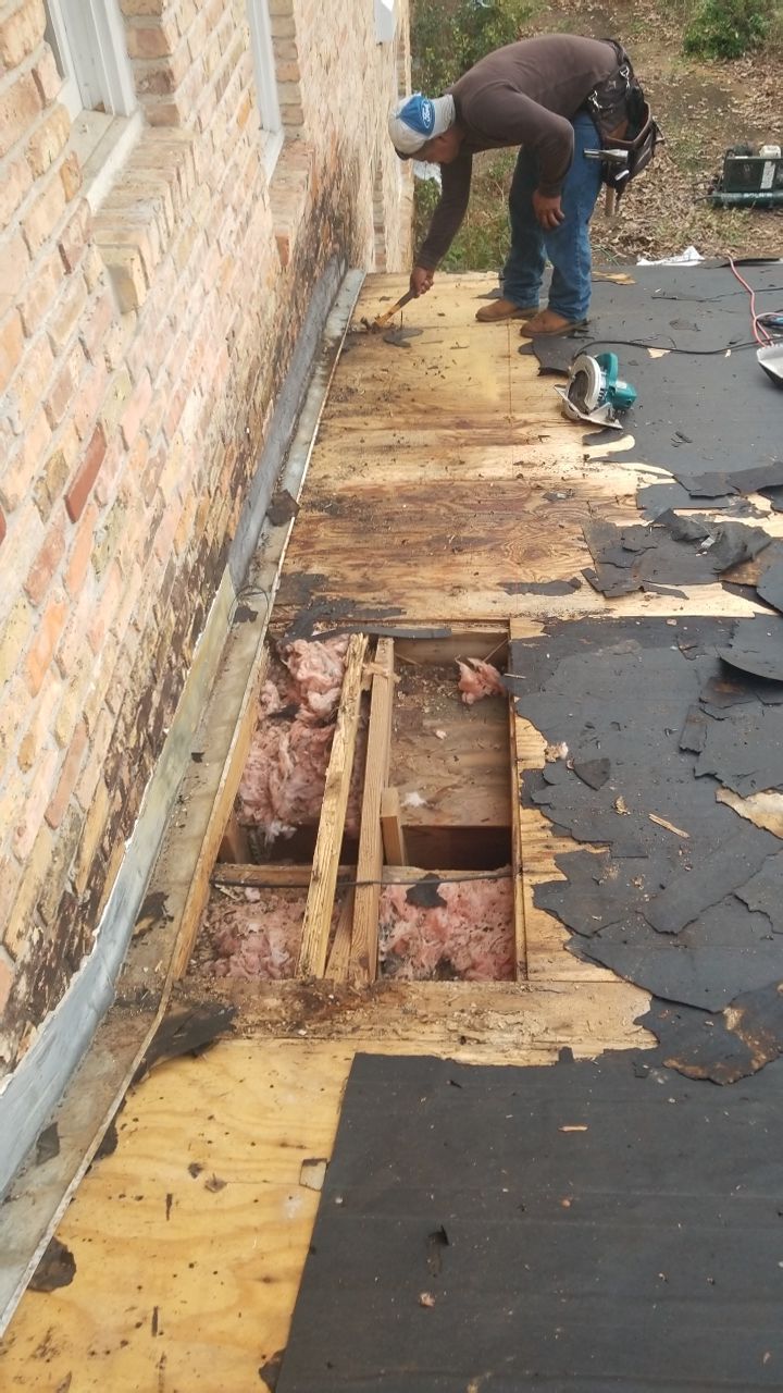 Residential Roofing Installation using Roof Replacement by American Roofing & Construction LLC