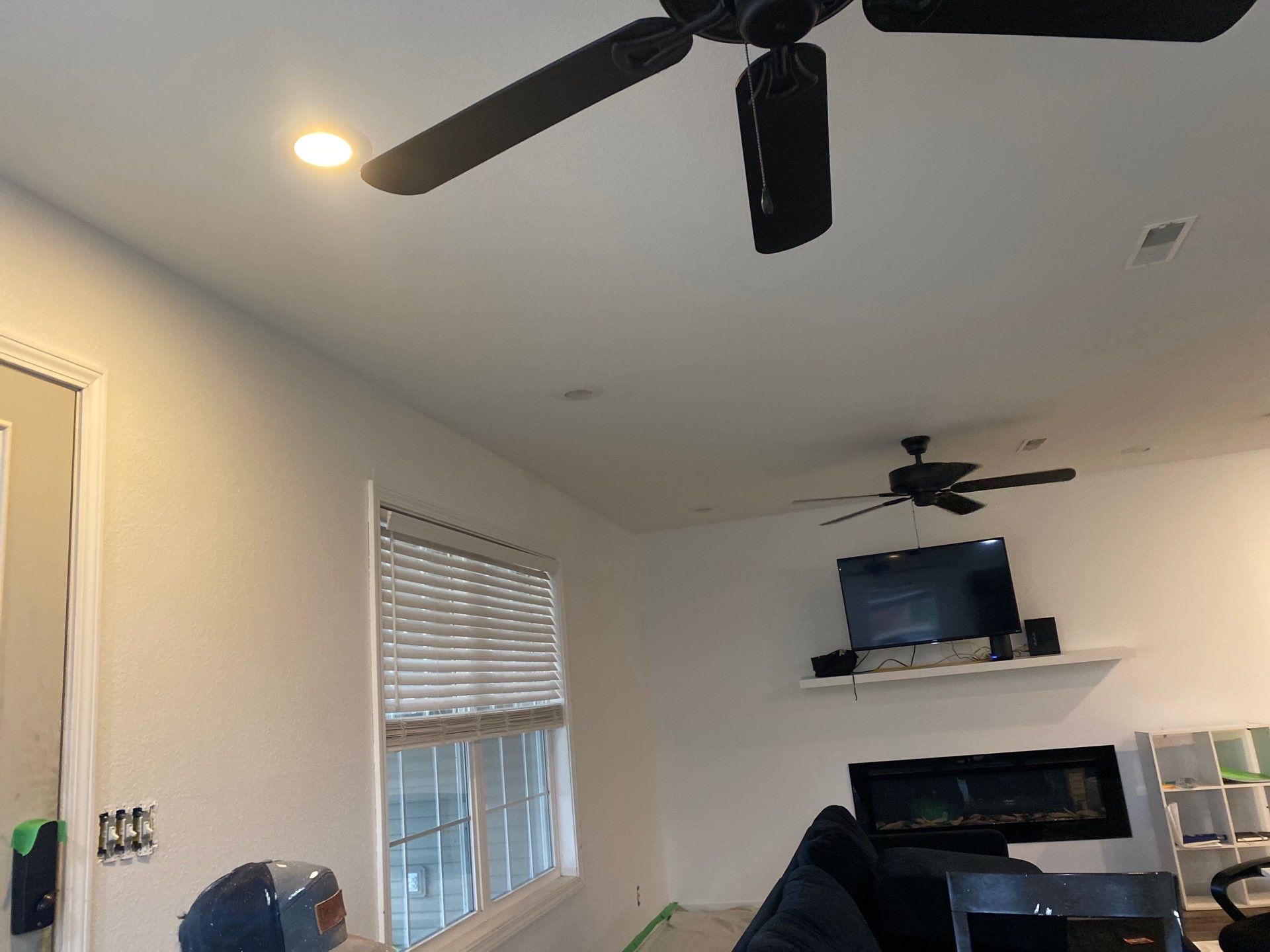 Water Damage near Benton  by Duncan Painting And Wallcovering