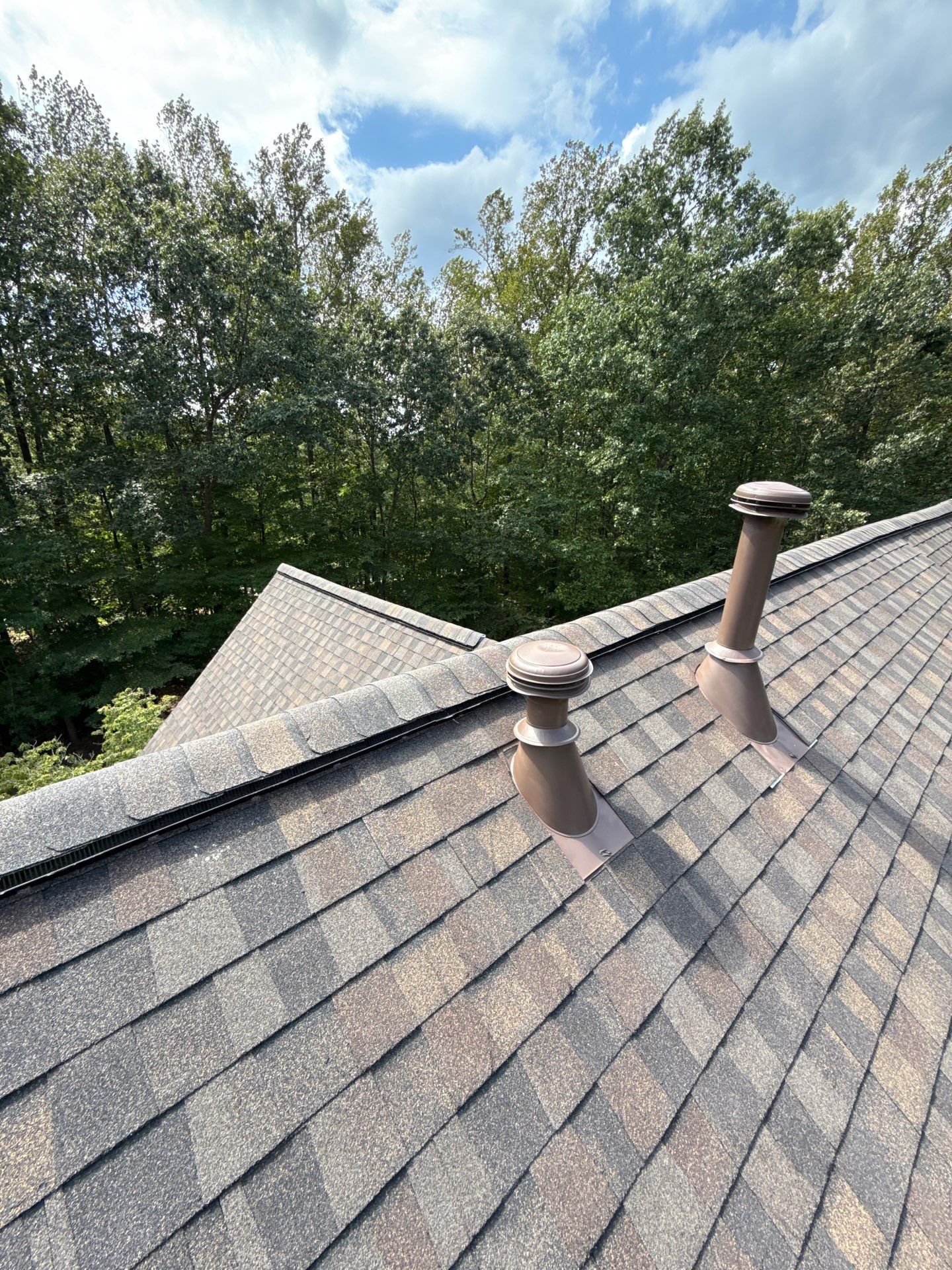 Fairfax station: Residential Roof with CertainTeed Landmark Pro in Max Def Shenandoah  by RM Banning, Inc.