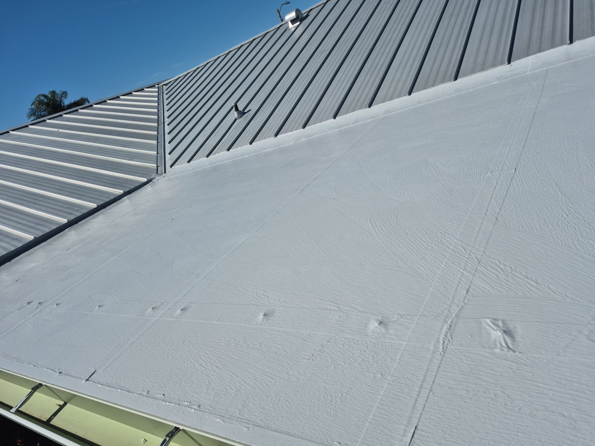 Project in Largo 33774 by Mitchell Roofing Company LLC 