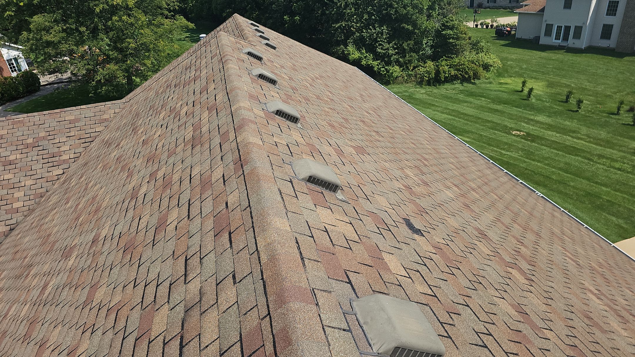 ATLAS PINNACLE COLOR: BLACK SHADOW, DRIP EDGE: BLACK by Eagle Eye Roofing