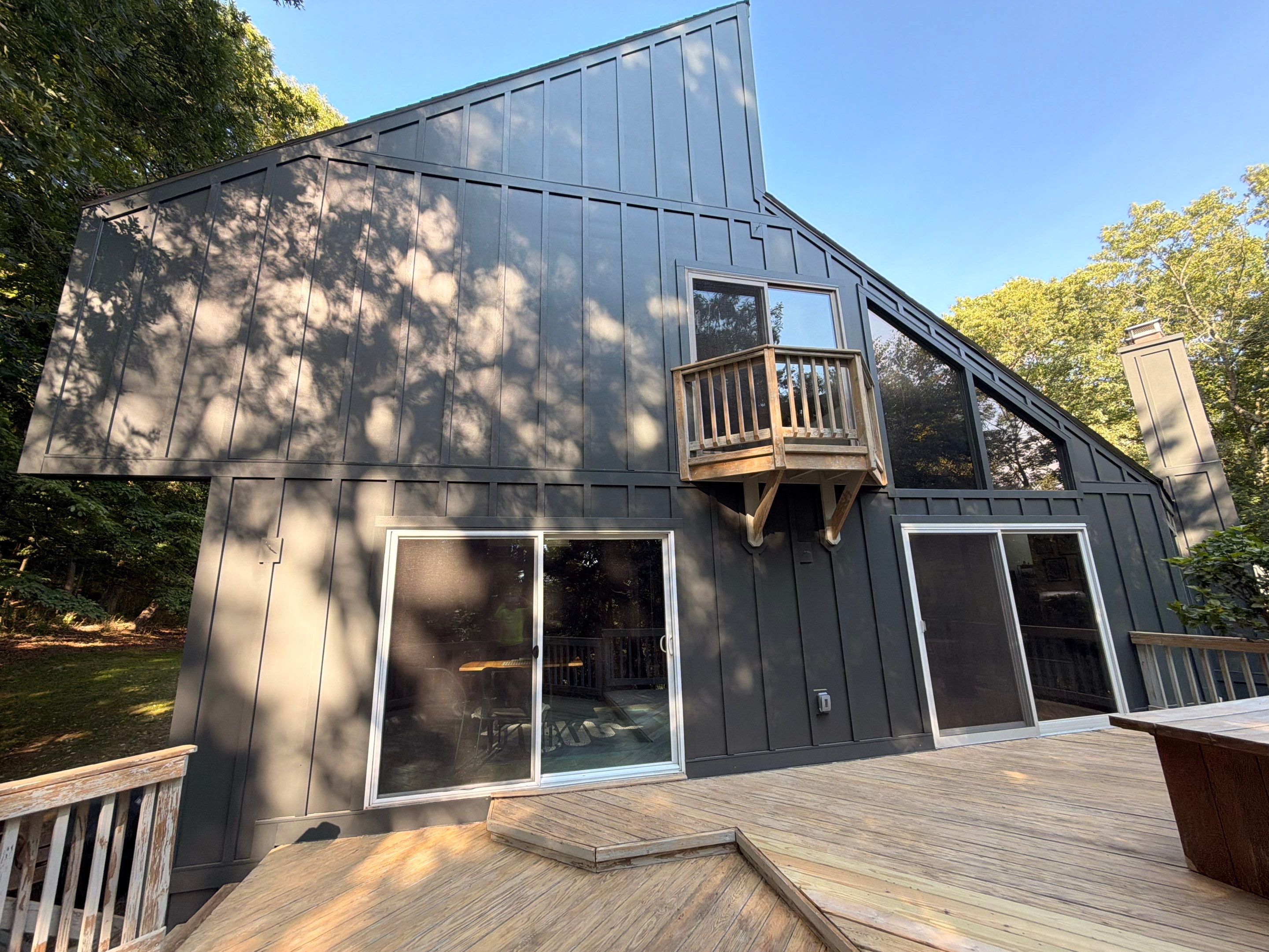James Hardie Iron Gray Board & Batten in Waccabuc, NY by Ideal Siding - Westchester