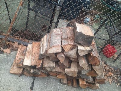 Firewood Delivery  using Seasoned Firewood