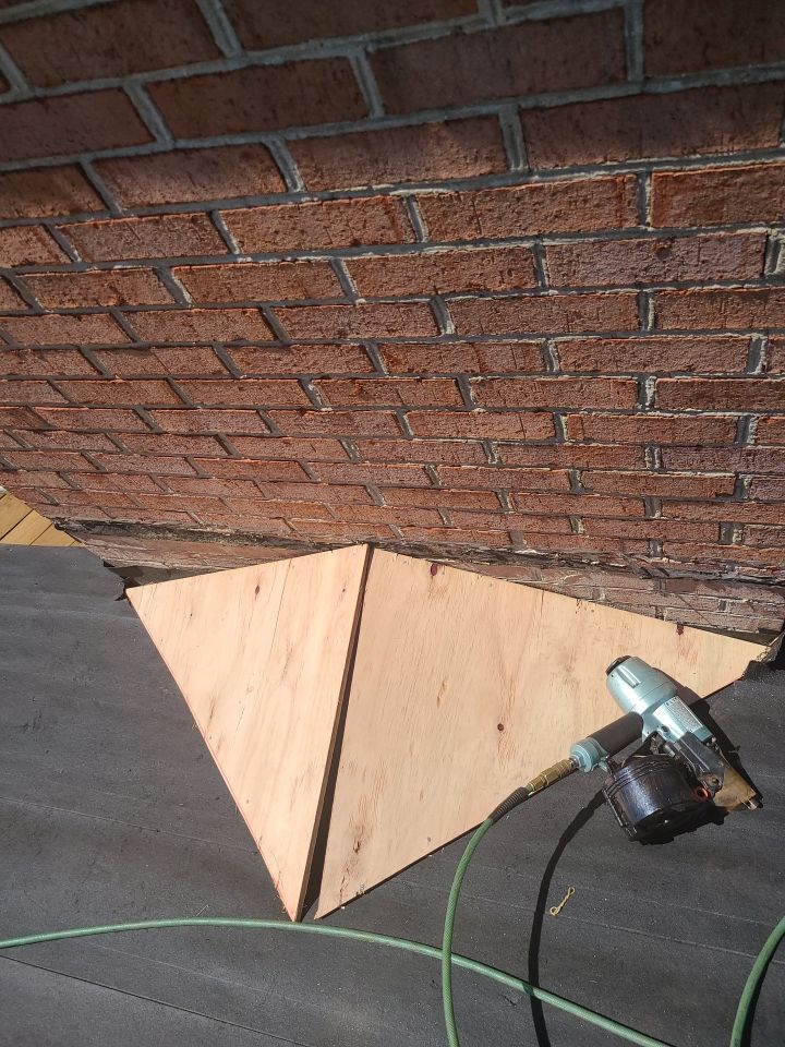 Falls Church - 18" Perfection CCA Shakes in Western Red Cedar by RM Banning, Inc.