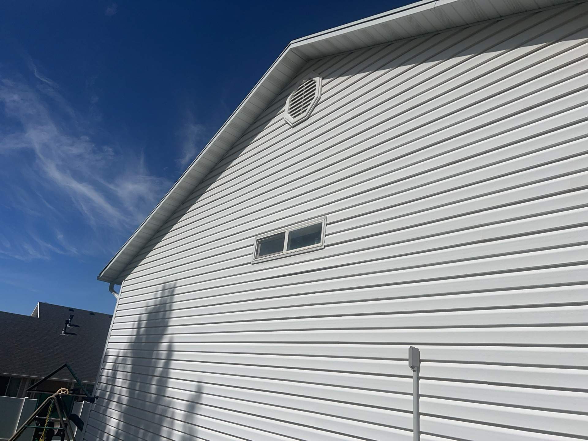 Smithfield | Vinyl Demo, Low-E Insulation & Hardie Upgrade | Arctic White    by Ideal Siding Utah