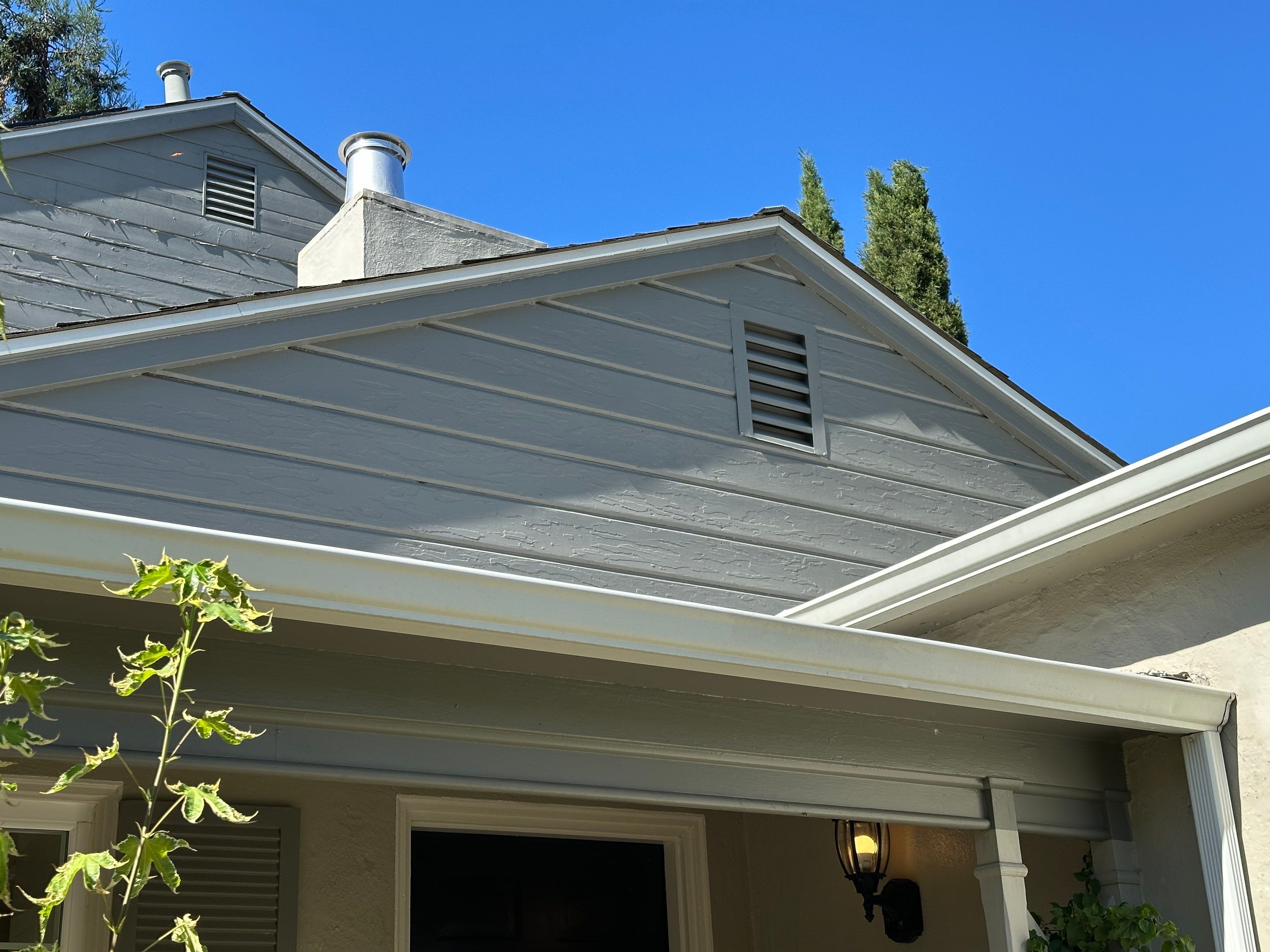 Exterior repaint-siding and stucco by Herrera’s Bay Area Painting inc.