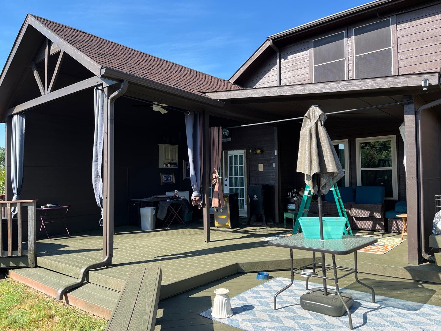 Permanent Screen Enclosure  by American Patio Enclosures