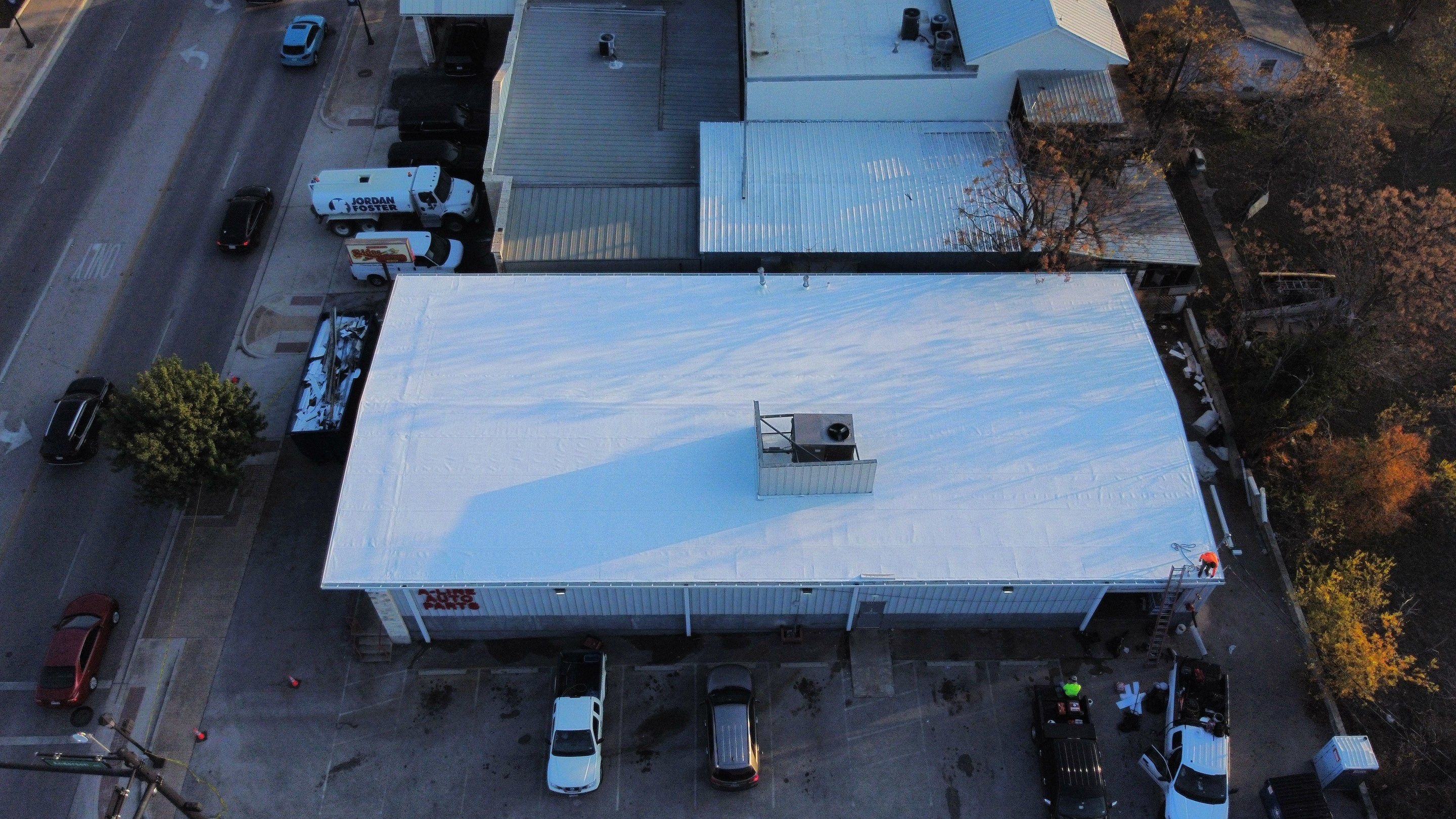 Hartland Roofing & Construction featured photo.