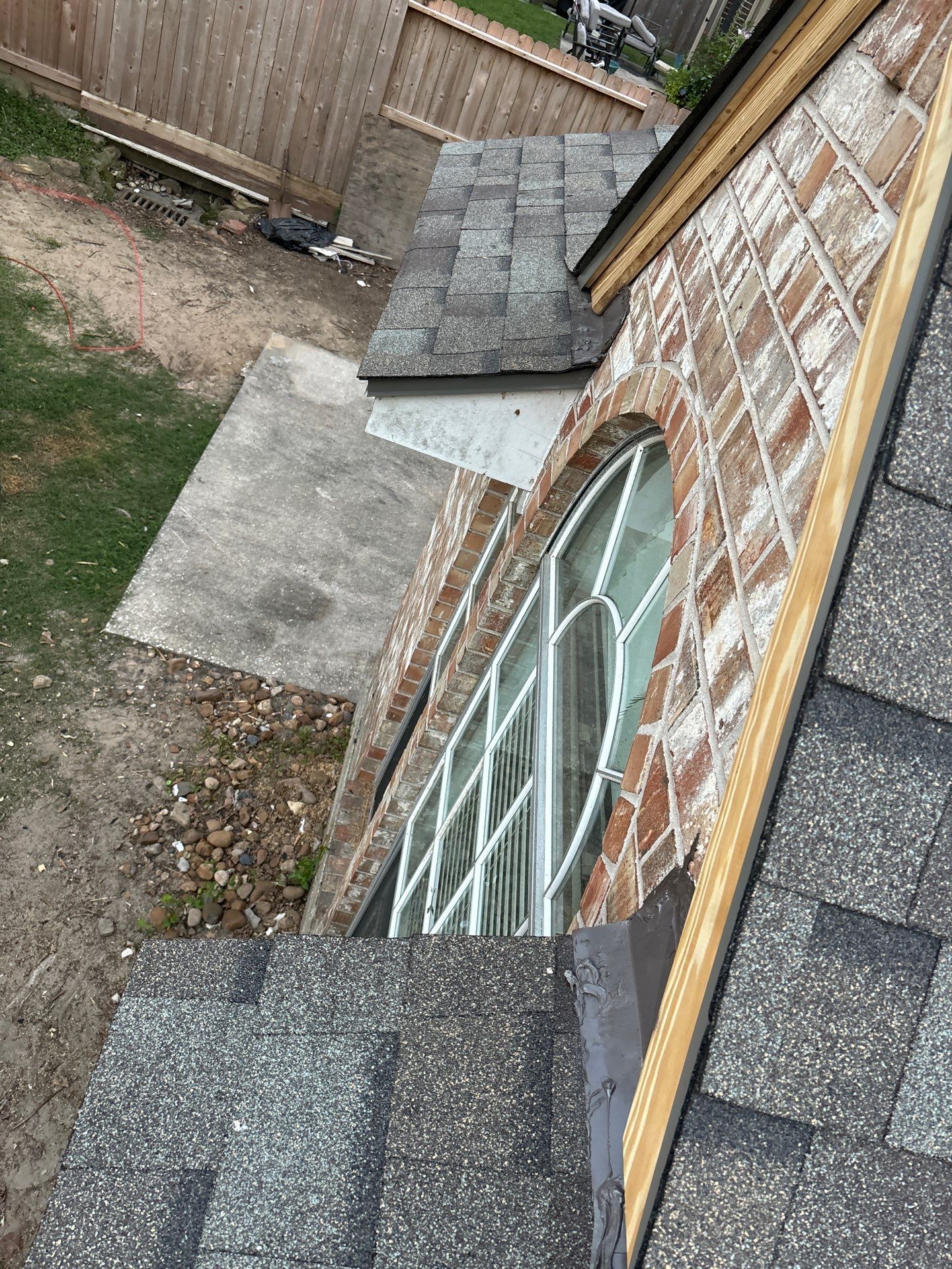 Residential Roofing Installation using Owen's Corning Duration (Lifetime) Shingles by Roof Repair Company