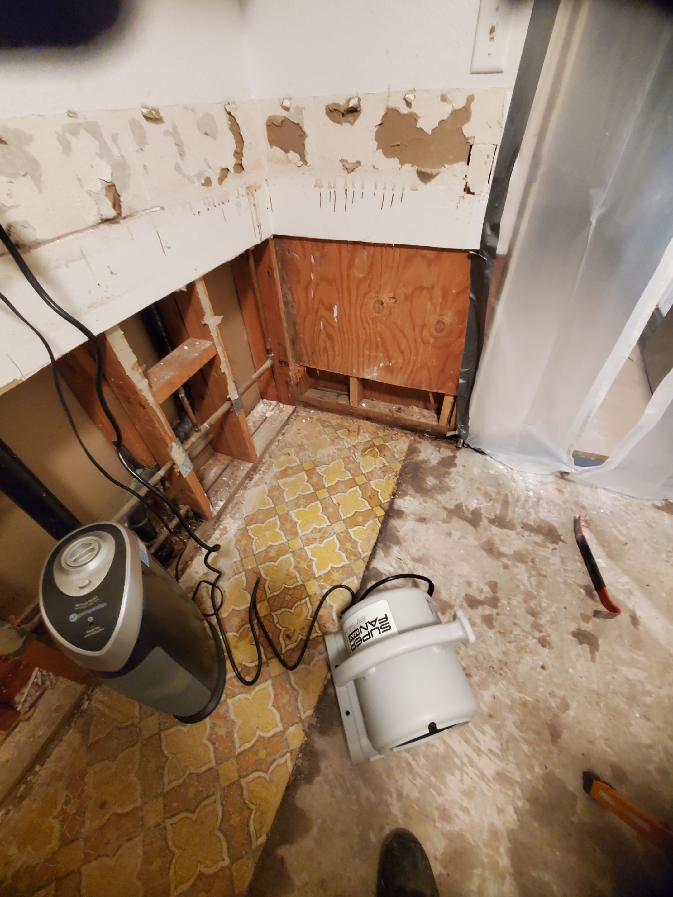 Water Damage using Air Movers by Construction Now LLC