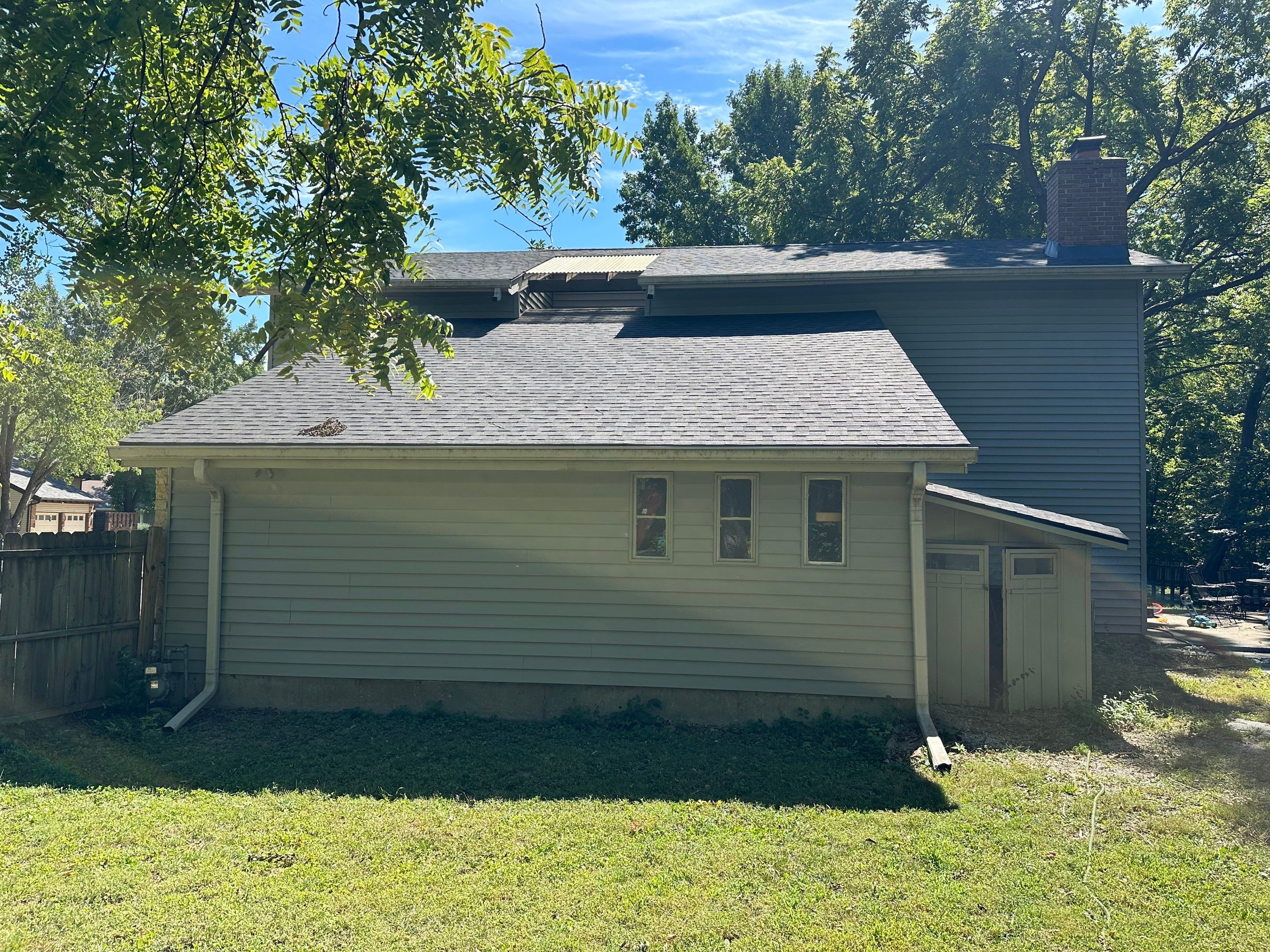 BYE BYE Wood Shakes by EEC Windows, Siding & Roofing