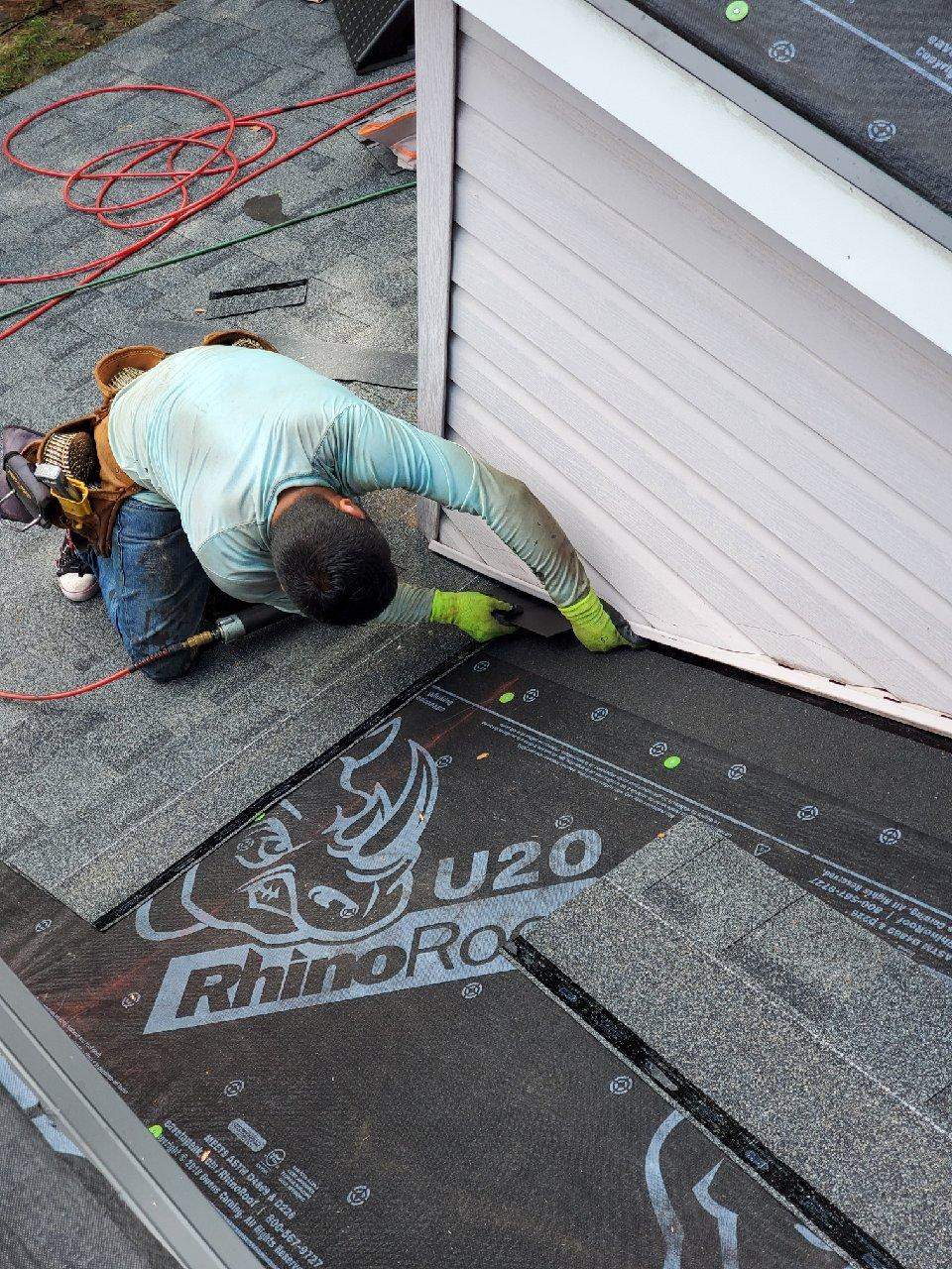 Residential Roofing Installation using Owens Corning Oakridge- Williamsburg Gray by Indigo State Roofing