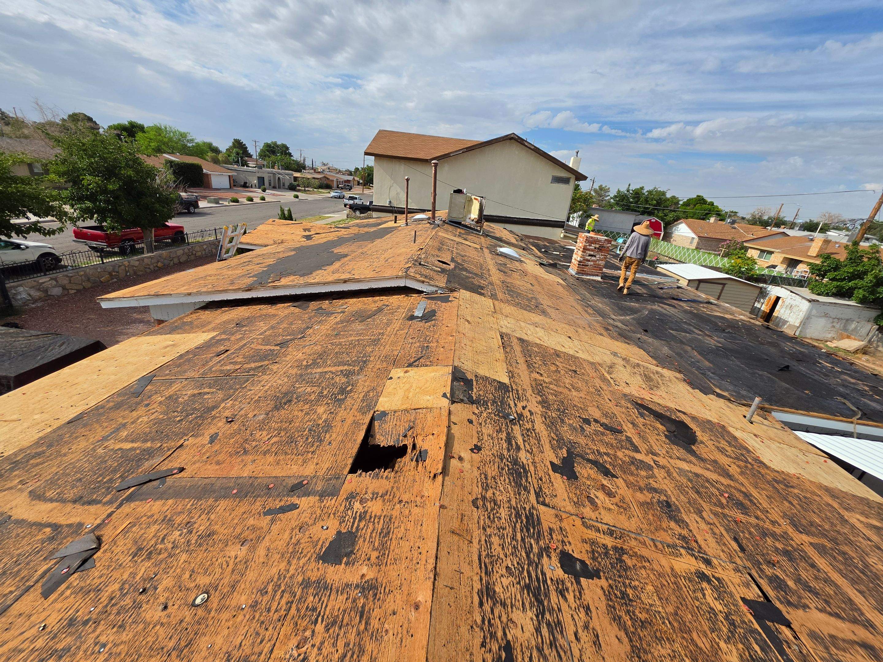 Architectural Shingle Roof Replacement and Decking Repair in El Paso by Berry Good Roofing