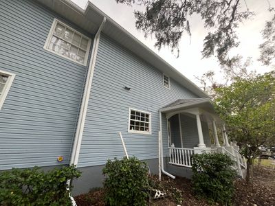 6-inch Seamless Gutters Installed in Bradenton FL