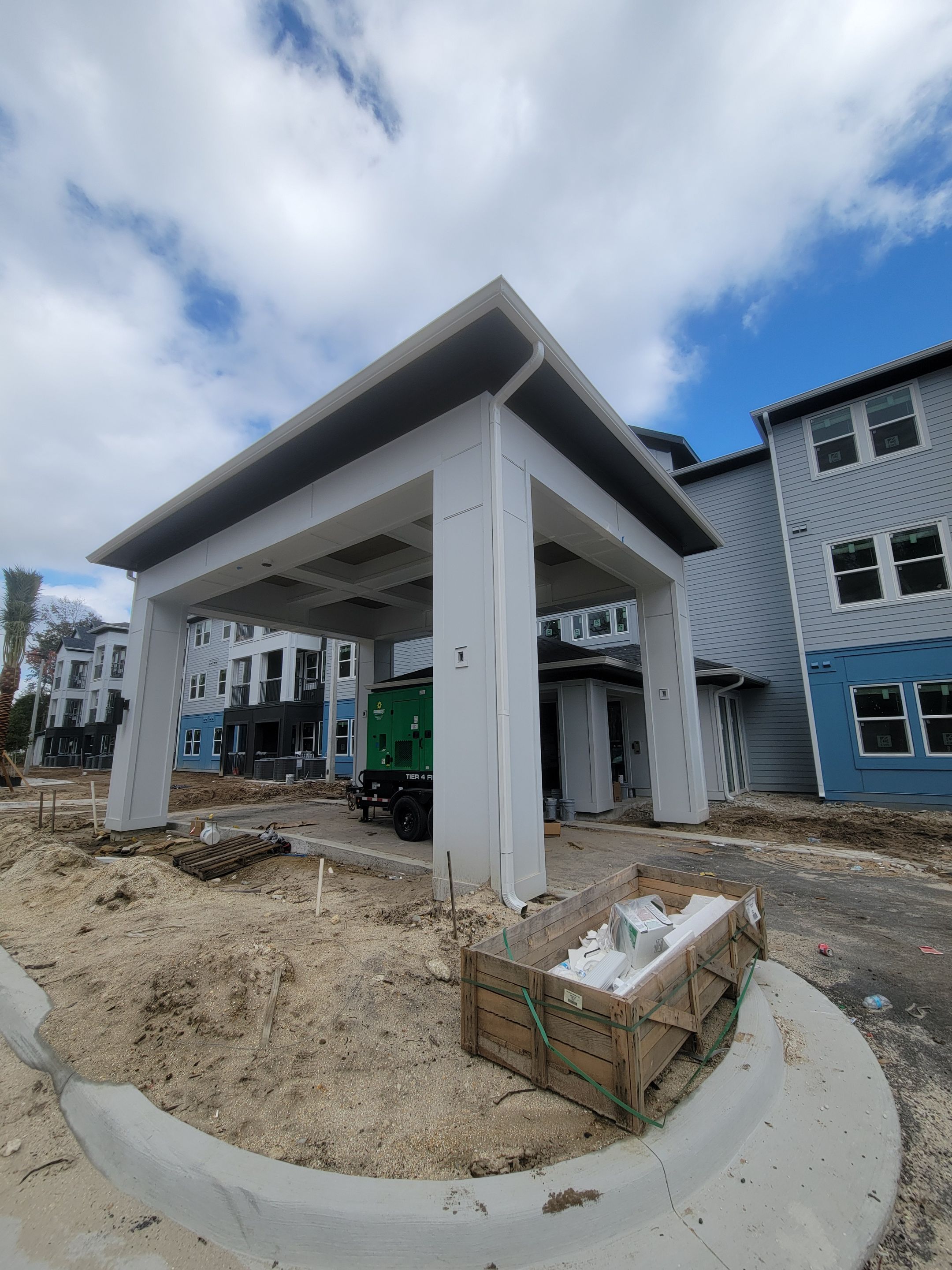 7-Inch Seamless Gutters for Large Roofs in Daytona Beach FL by Gutter Professors