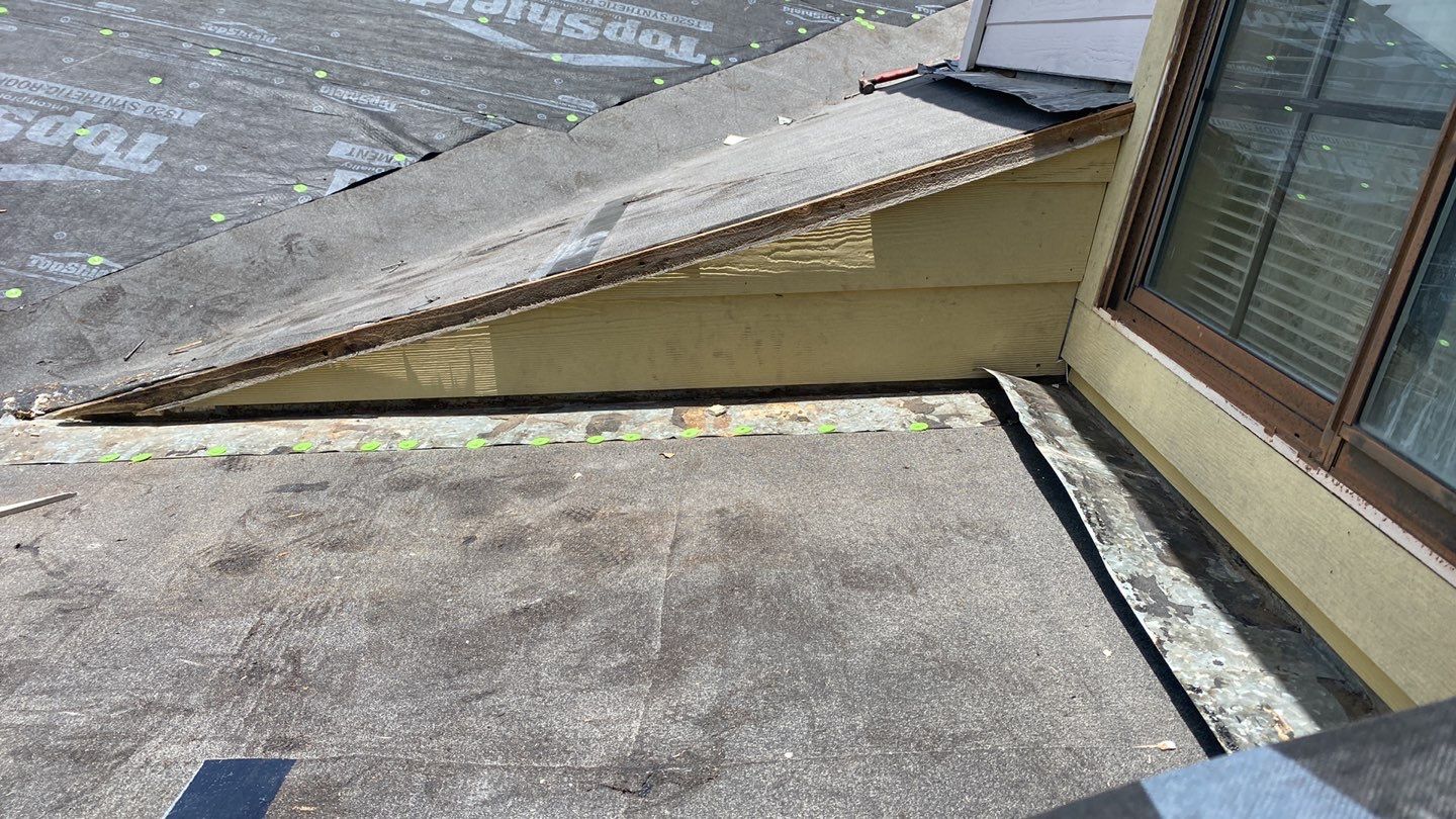 Grey is the new Black by Bayfront Roofing and Construction