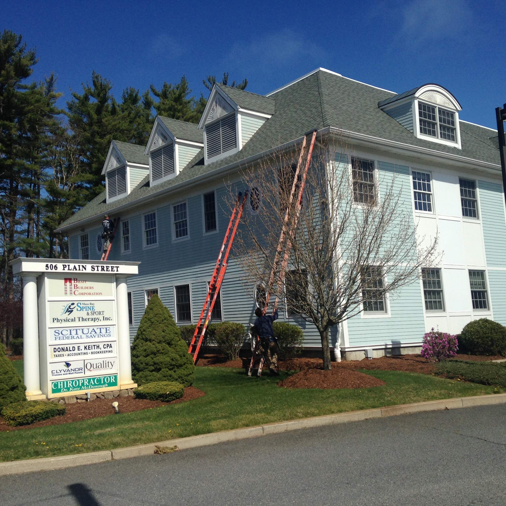 Seamless Commercial Gutter Replacement at Scituate Federal Bank in Marshfield, Ma by Gutter Pro Enterprises