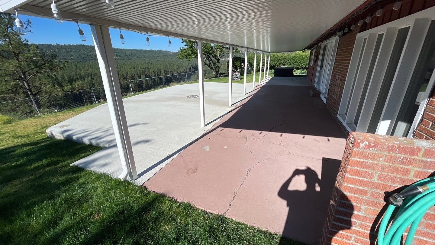 Patio Transformation using Echo 1/4" Chip by Croc Coatings, LLC