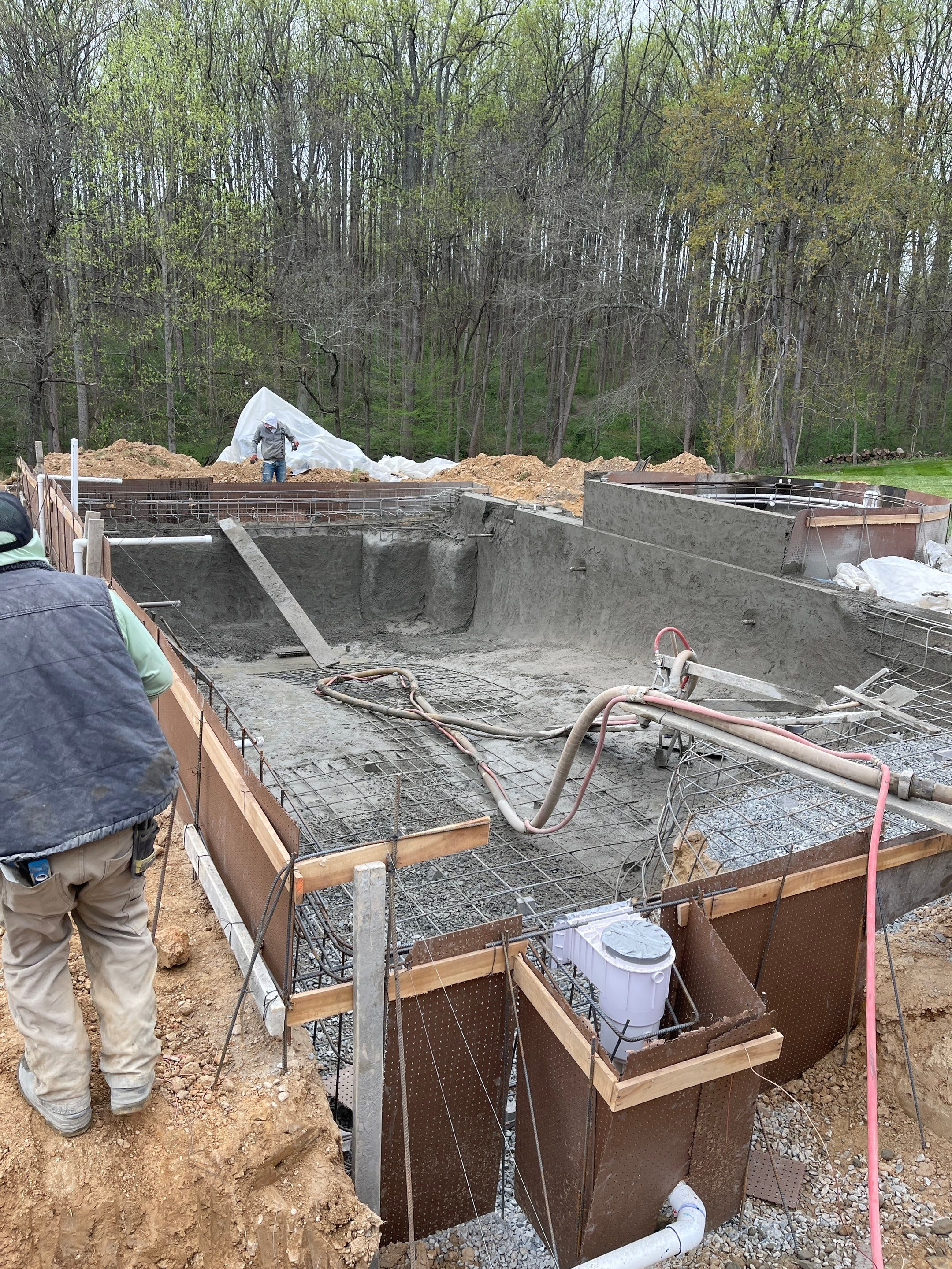 Gunite Pool w/ Spa and Water Features  by Elysium Pools