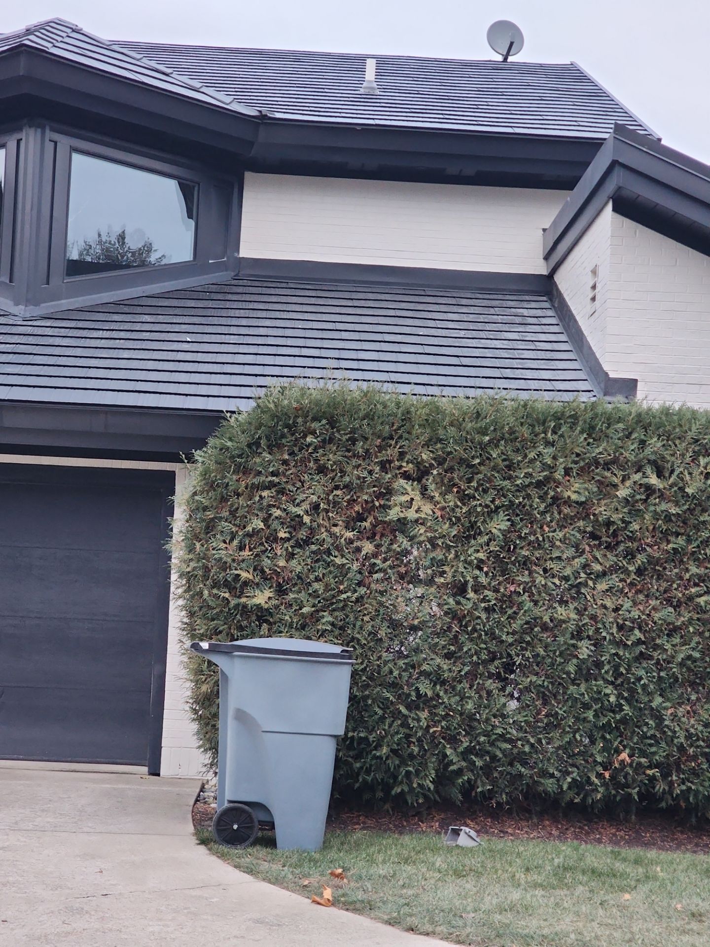 Black Frost Metal Shake Roof & Modern Exterior Renovation – Fort Wayne, IN by 4Ever Metal Roofing