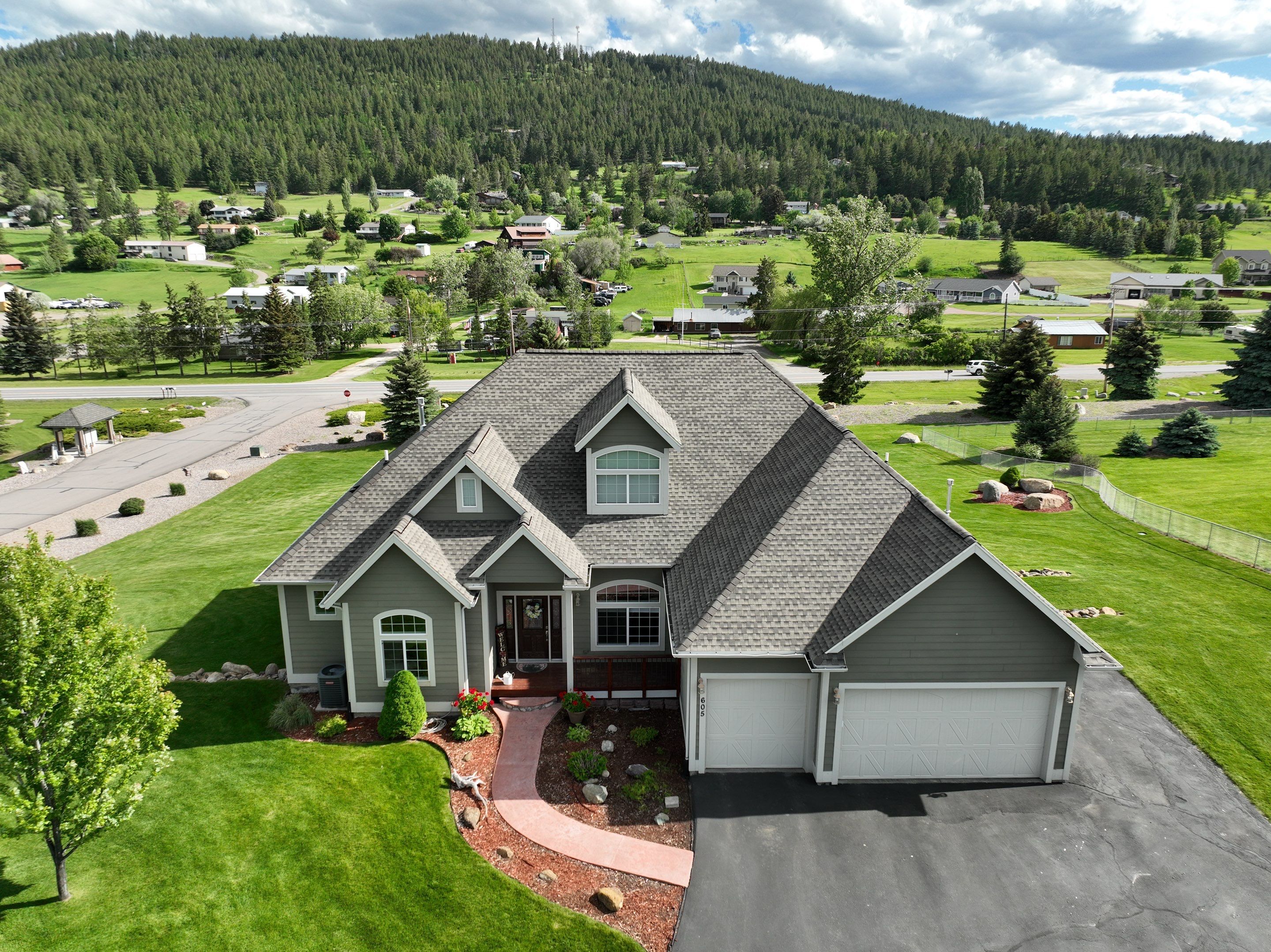 GAF Timberline HDZ - Weathered Wood by Montana Roofing Solutions