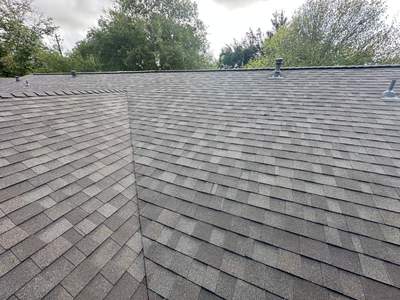 Driftwood Oakridge Roof on a Tree-Shaded Austin Home
