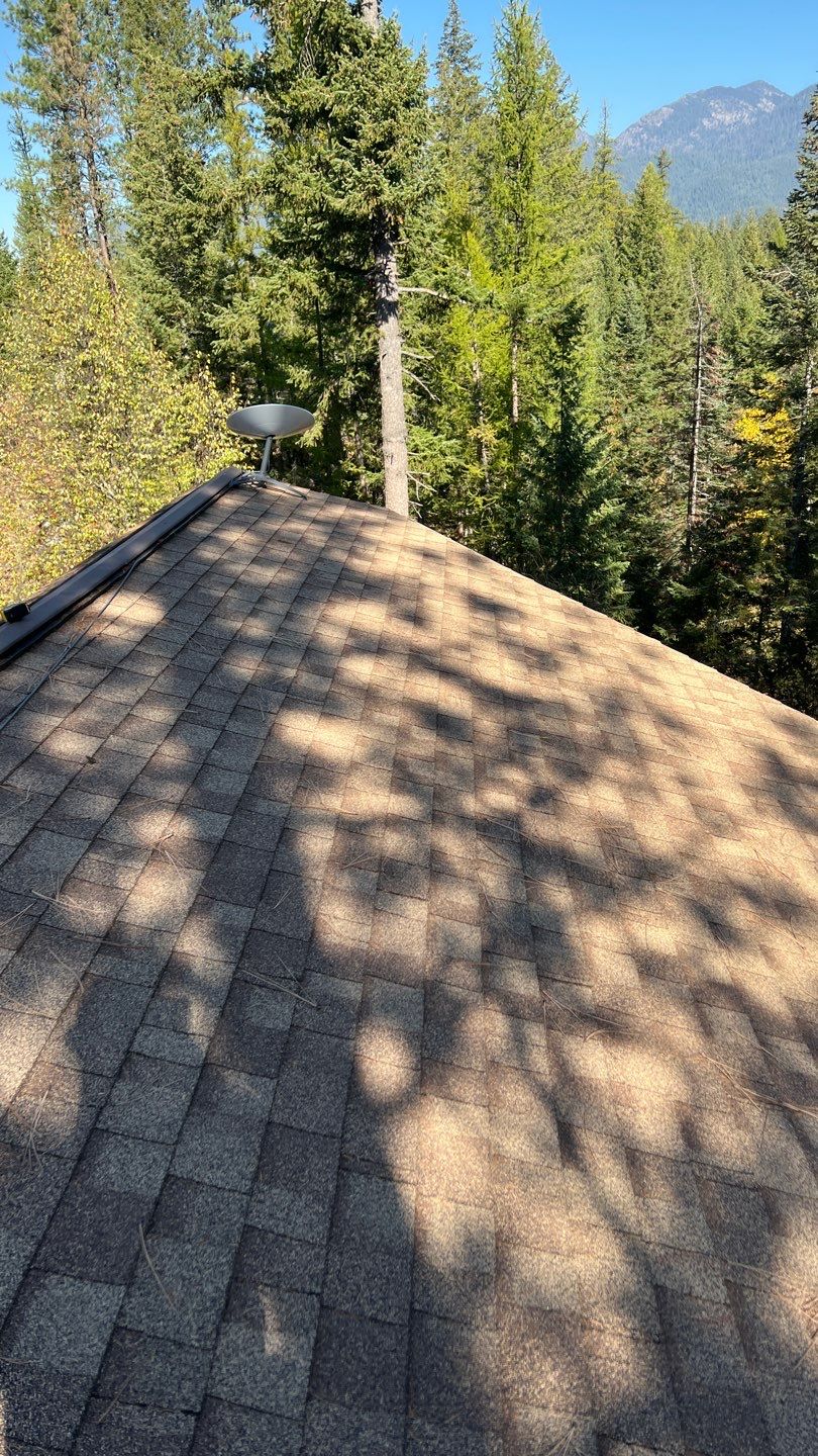 Owens Corning TruDefinition Duration - Desert Rose by Montana Roofing Solutions