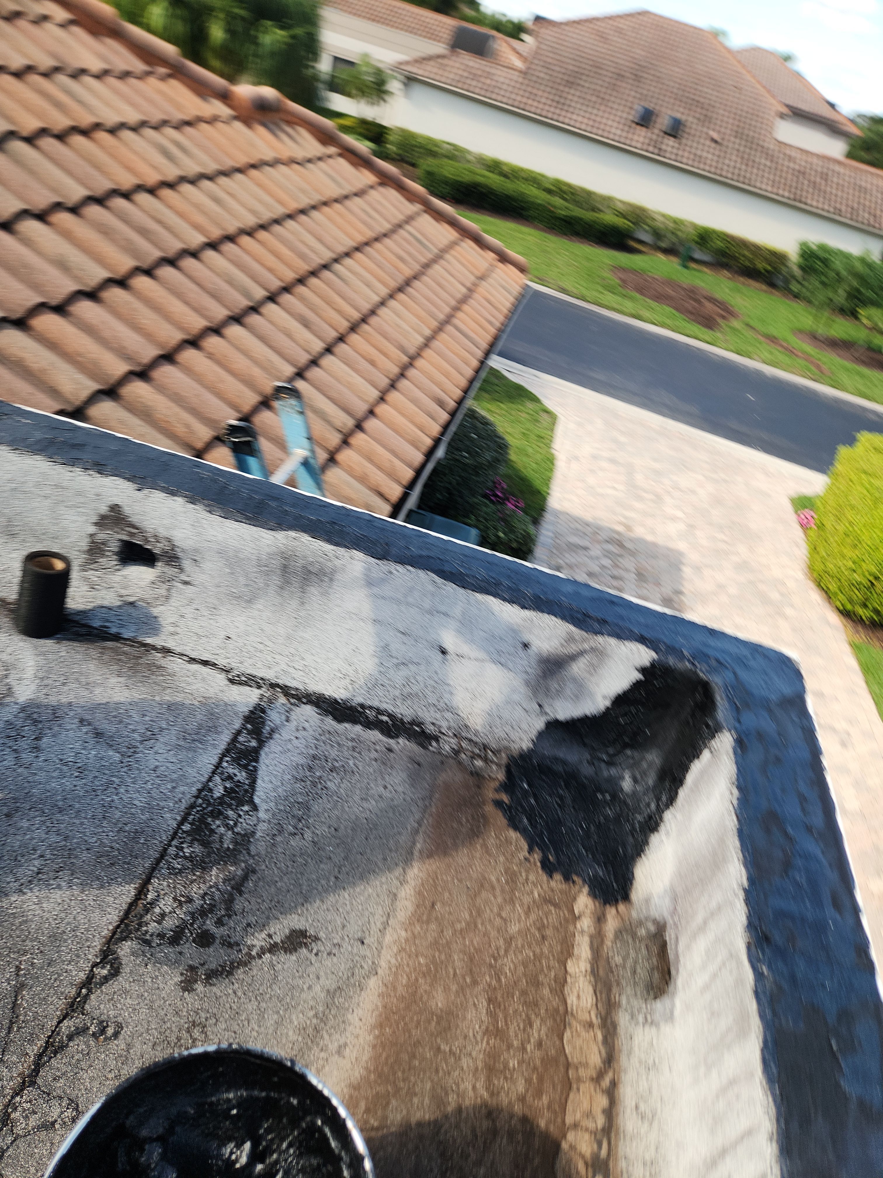 Flat Roof Waterproofing and Silicone Coating in Boca Raton by Aastro Roofing