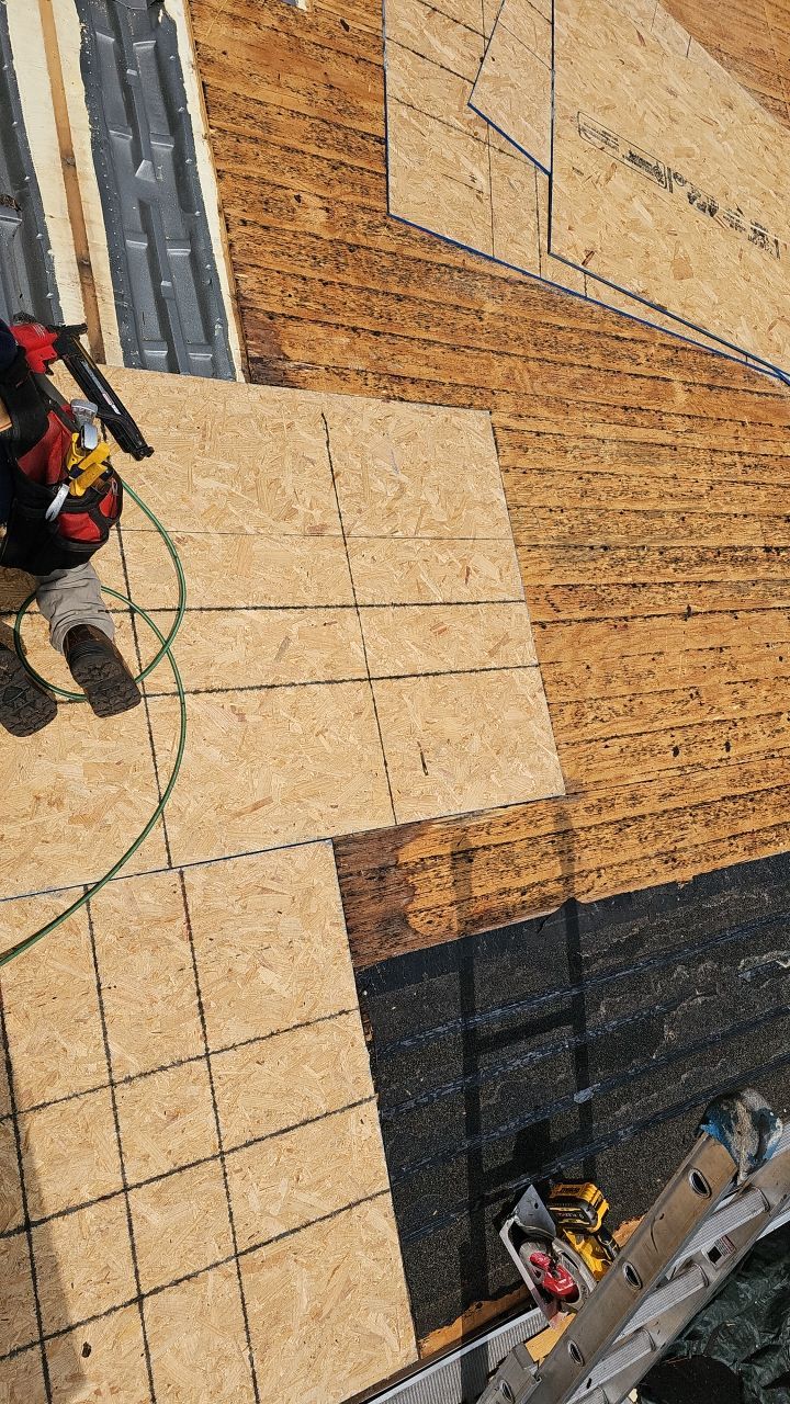 ATLAS PINNACLE HP W/SCOTCHGARD COLOR: WEATHERED WOOD by Eagle Eye Roofing