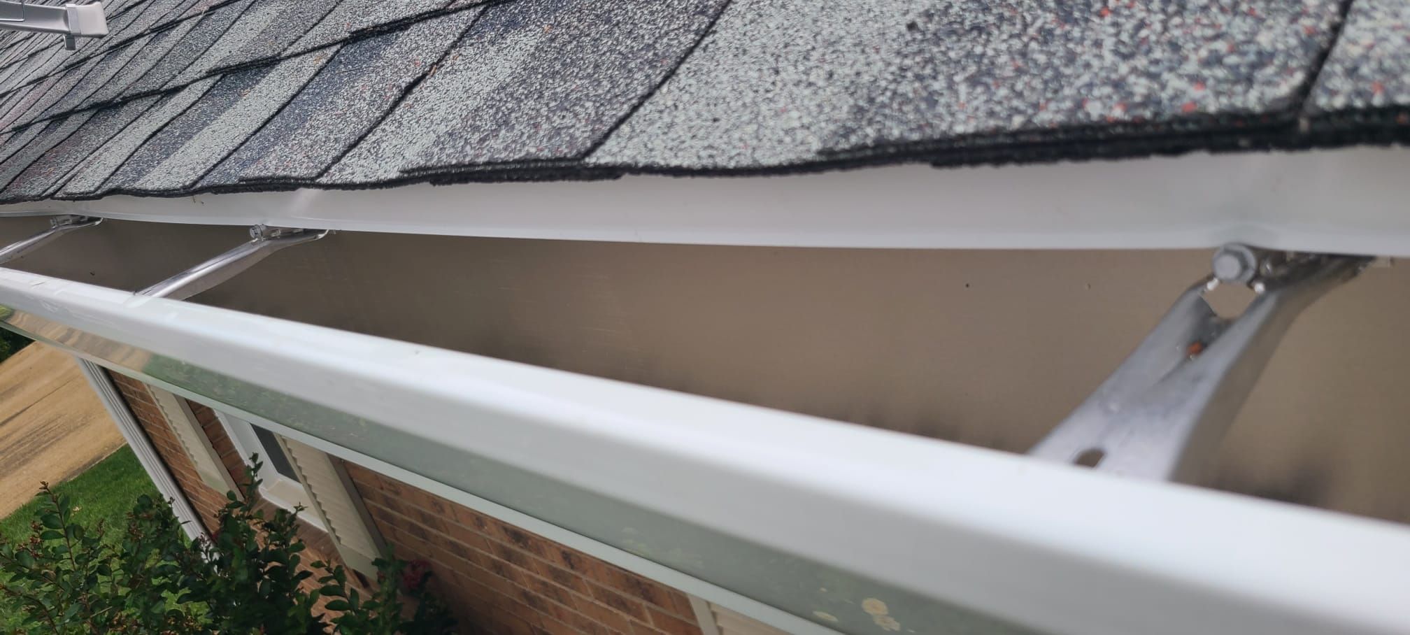 Falls Church: with CertainTeed Landmark Pro in Max Def Colonial Slate  by RM Banning, Inc.