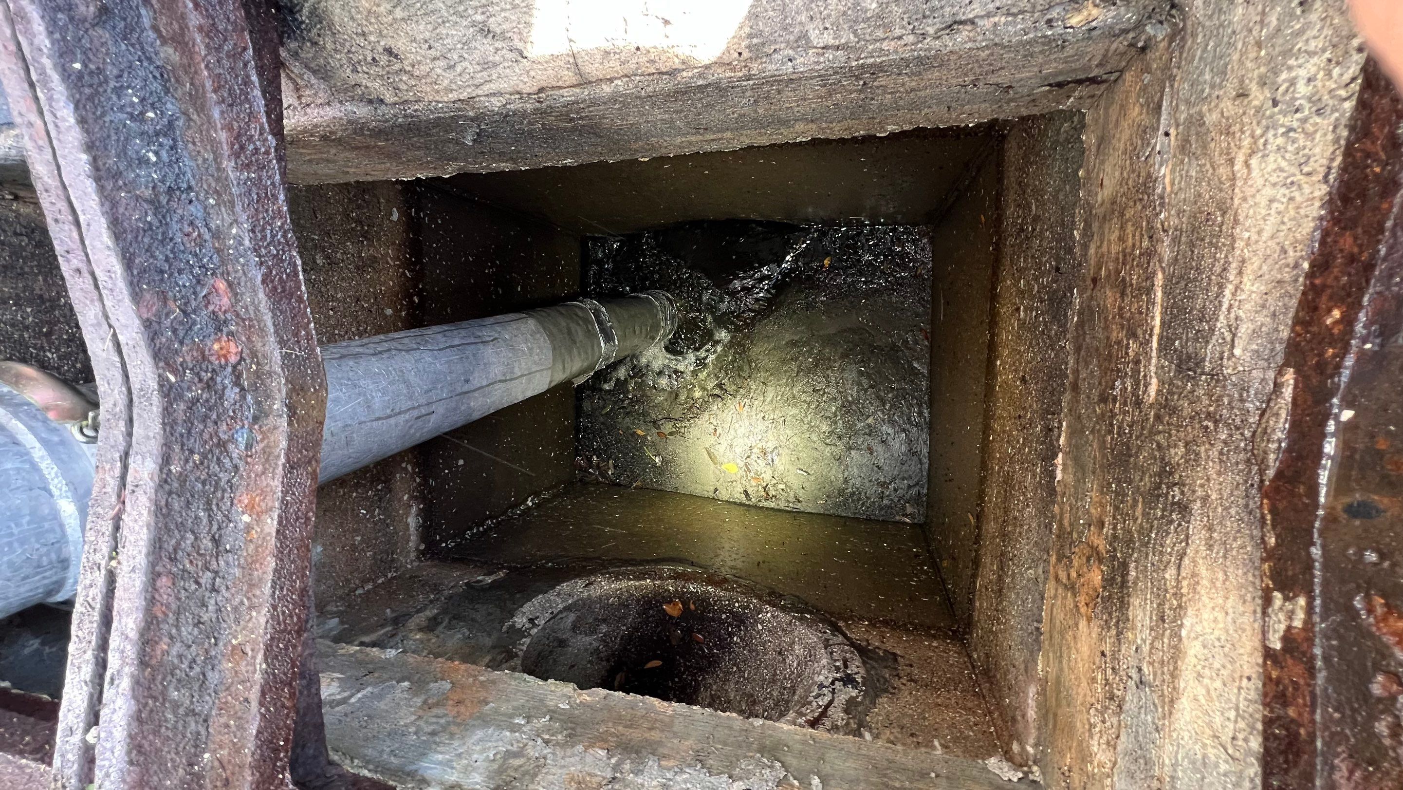 North Naples Neighborhood Catch Basin Cleaning by APS Power & Water